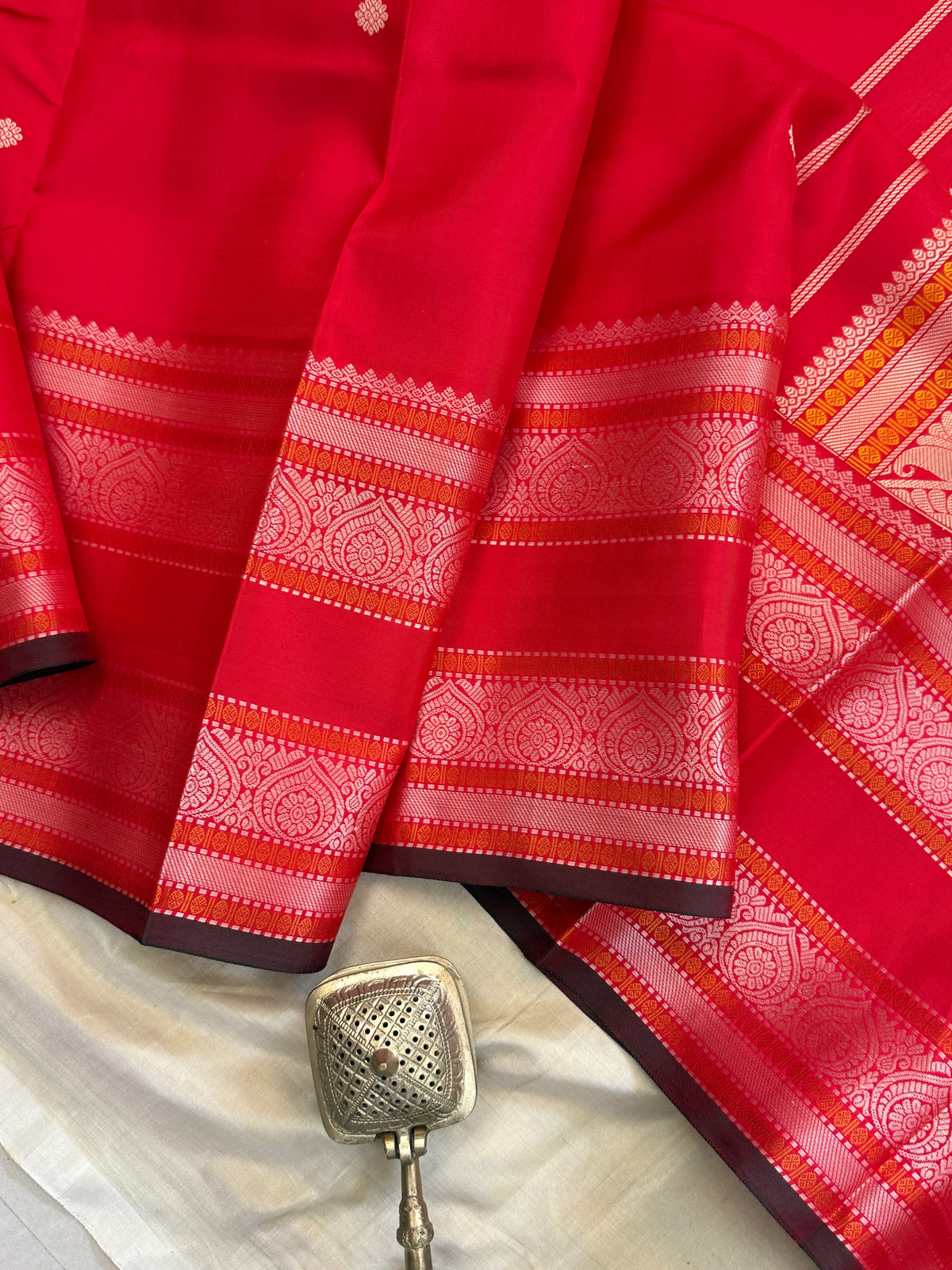 Special edition-red thread border with body Butta silk saree/clsa 12557