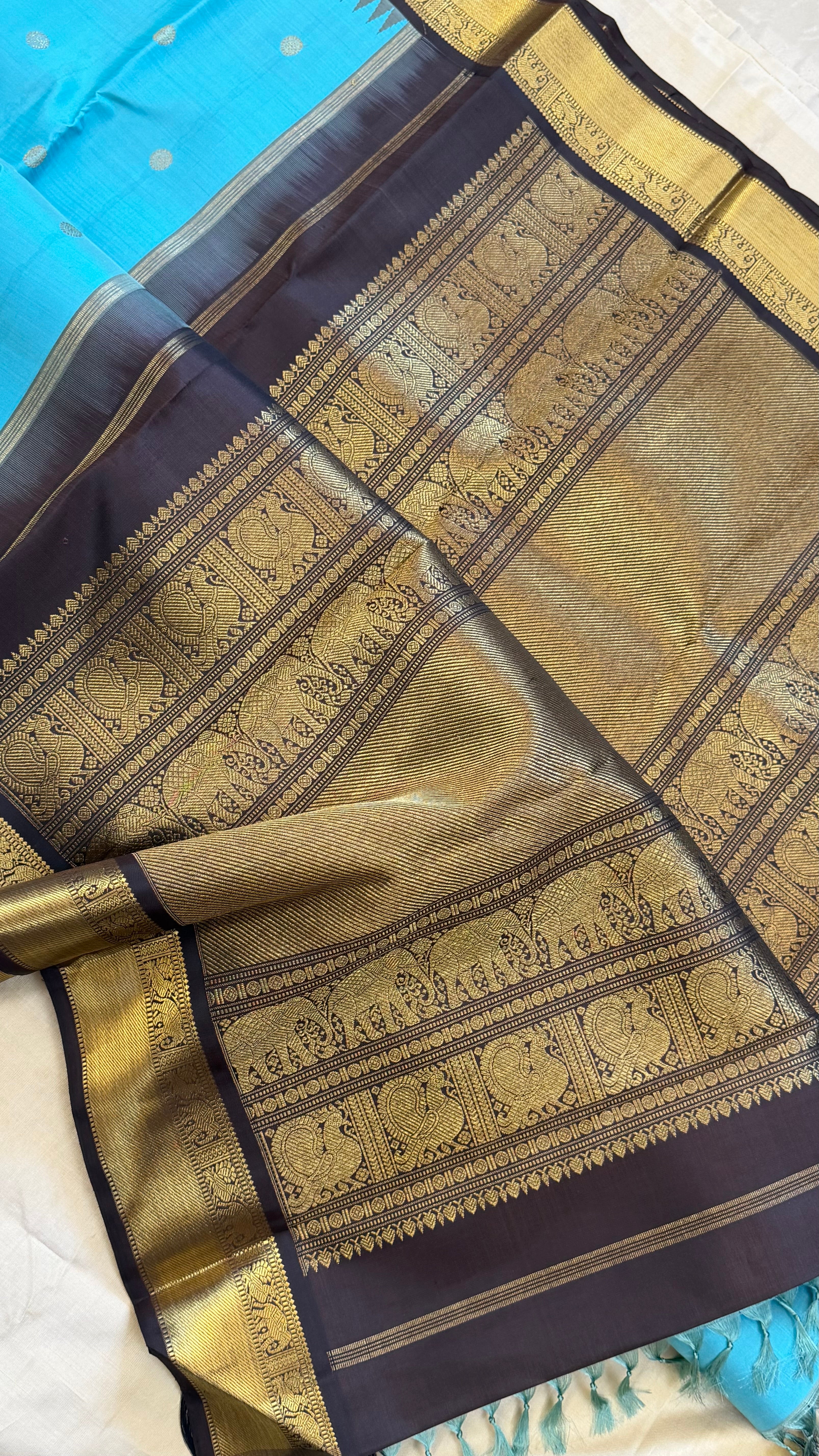 Light Aanadha blue and coffeebrown kai korvai/ Kanjipuram Silk