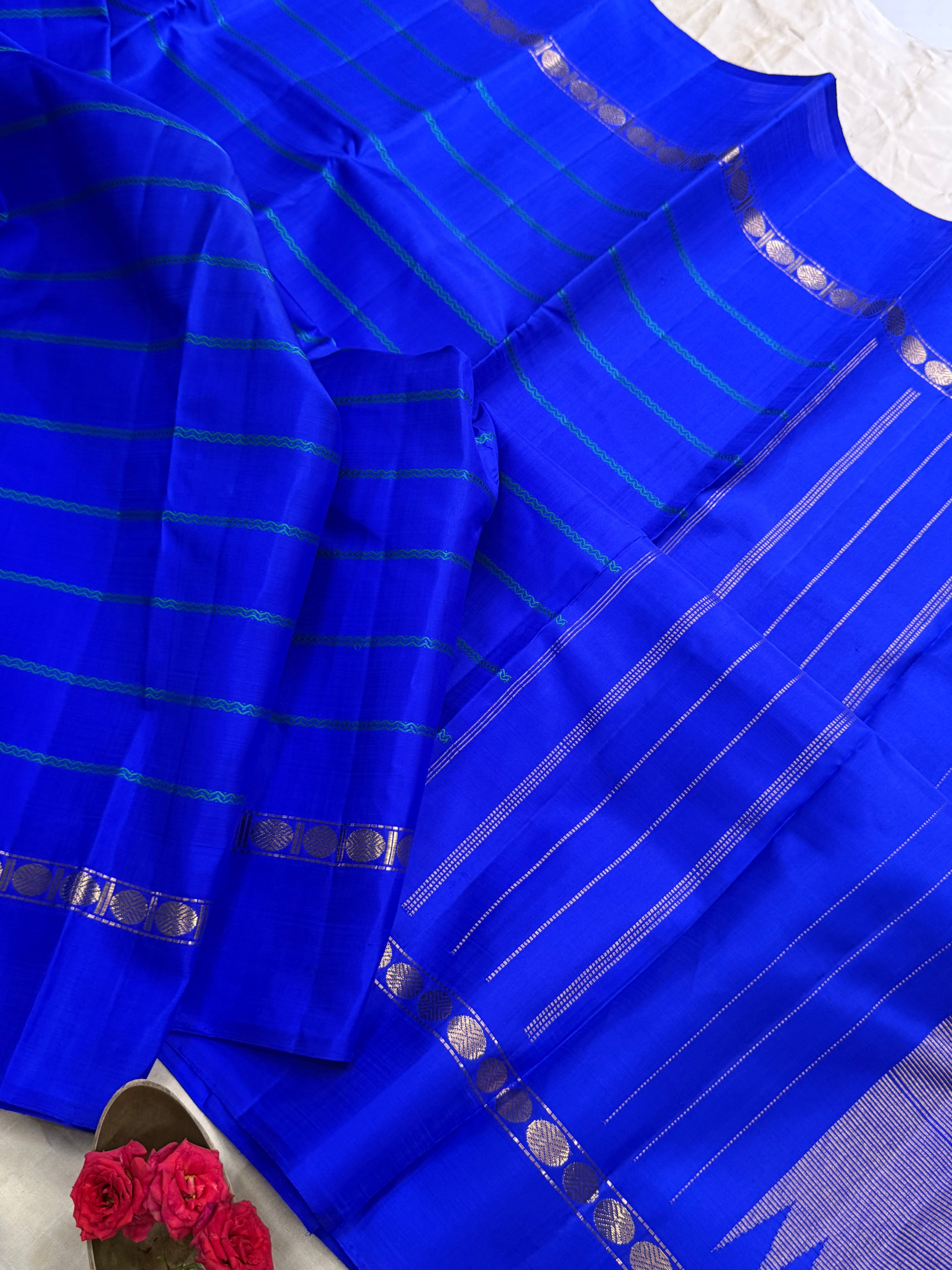 Royal blue veldhari/ Arani silk