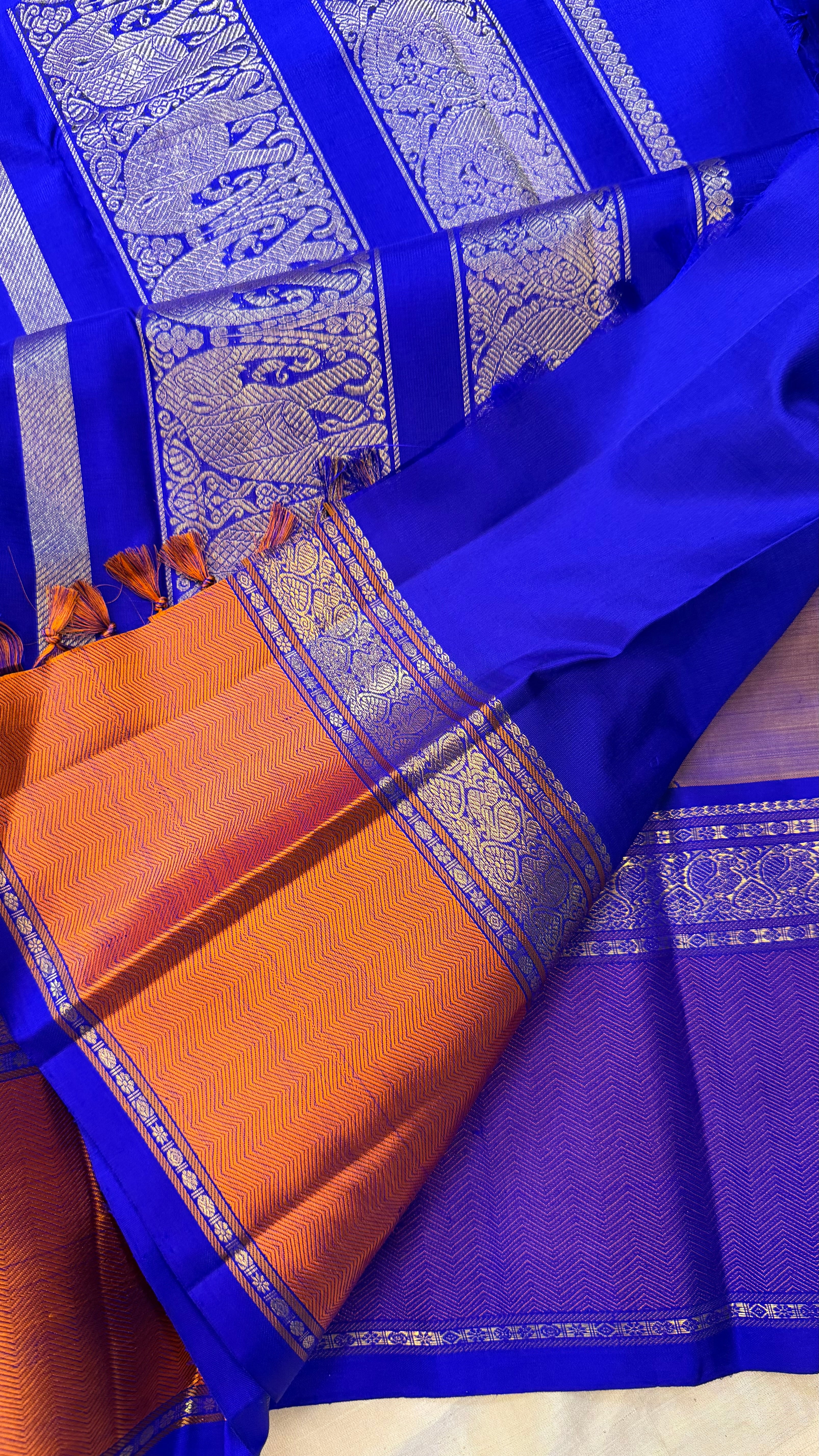 Master weaver - purple shot chocolate brown and rust border / Kanjipuram Silk