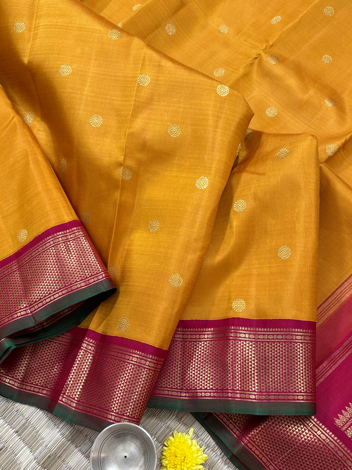 Mustard yellow body pure zari butta Korvai kanjipuram/silk saree clsa 8186