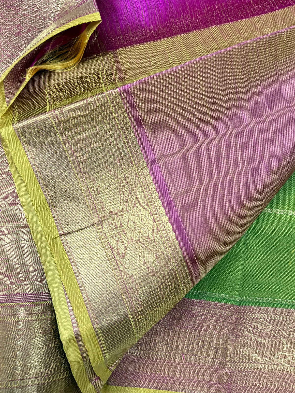Parrot Green and leaf pink pure Zari Annam chakram Kattam butta /kanjipuram silk saree clsa 10101