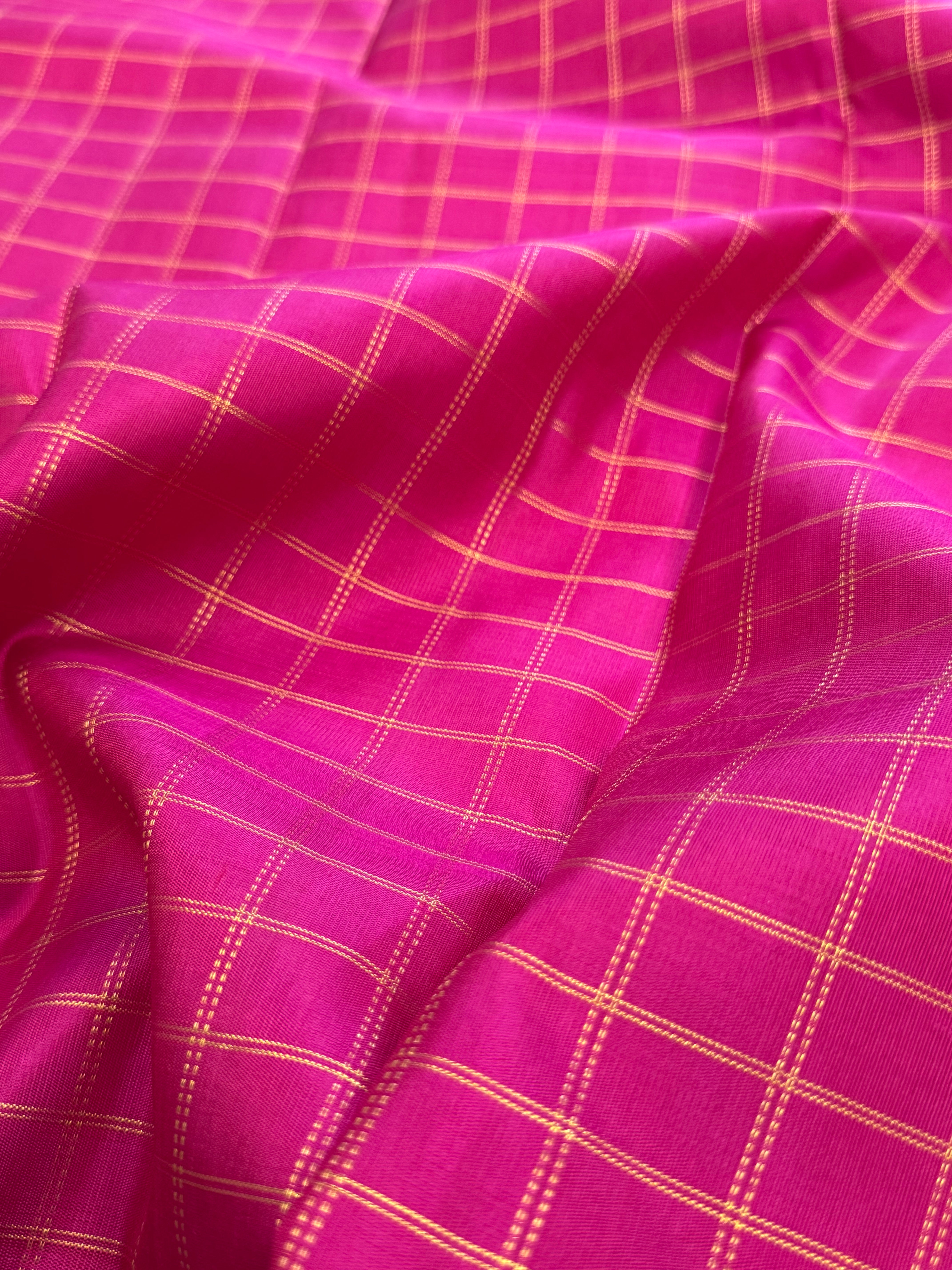 Pink zari checks / Kanjipuram blouse fabric ( per metre)