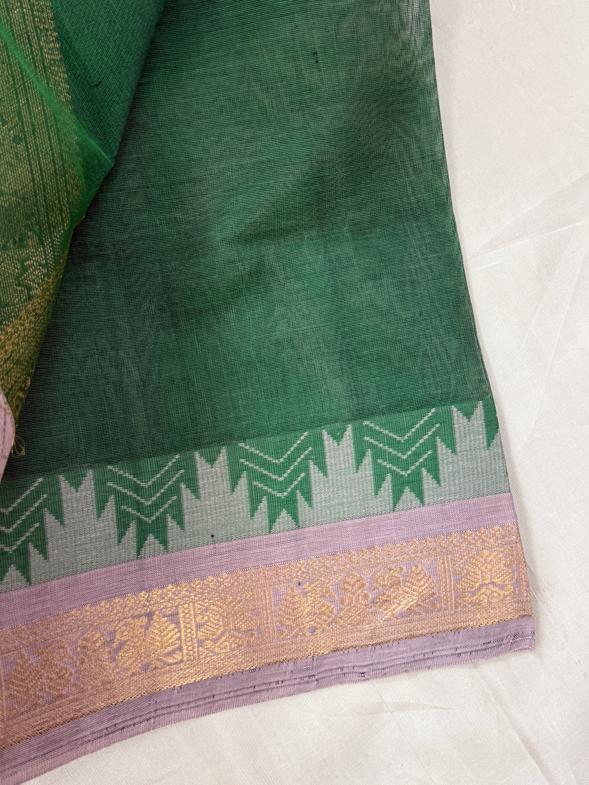 Forest green body with temple border silk cotton clsa 6597