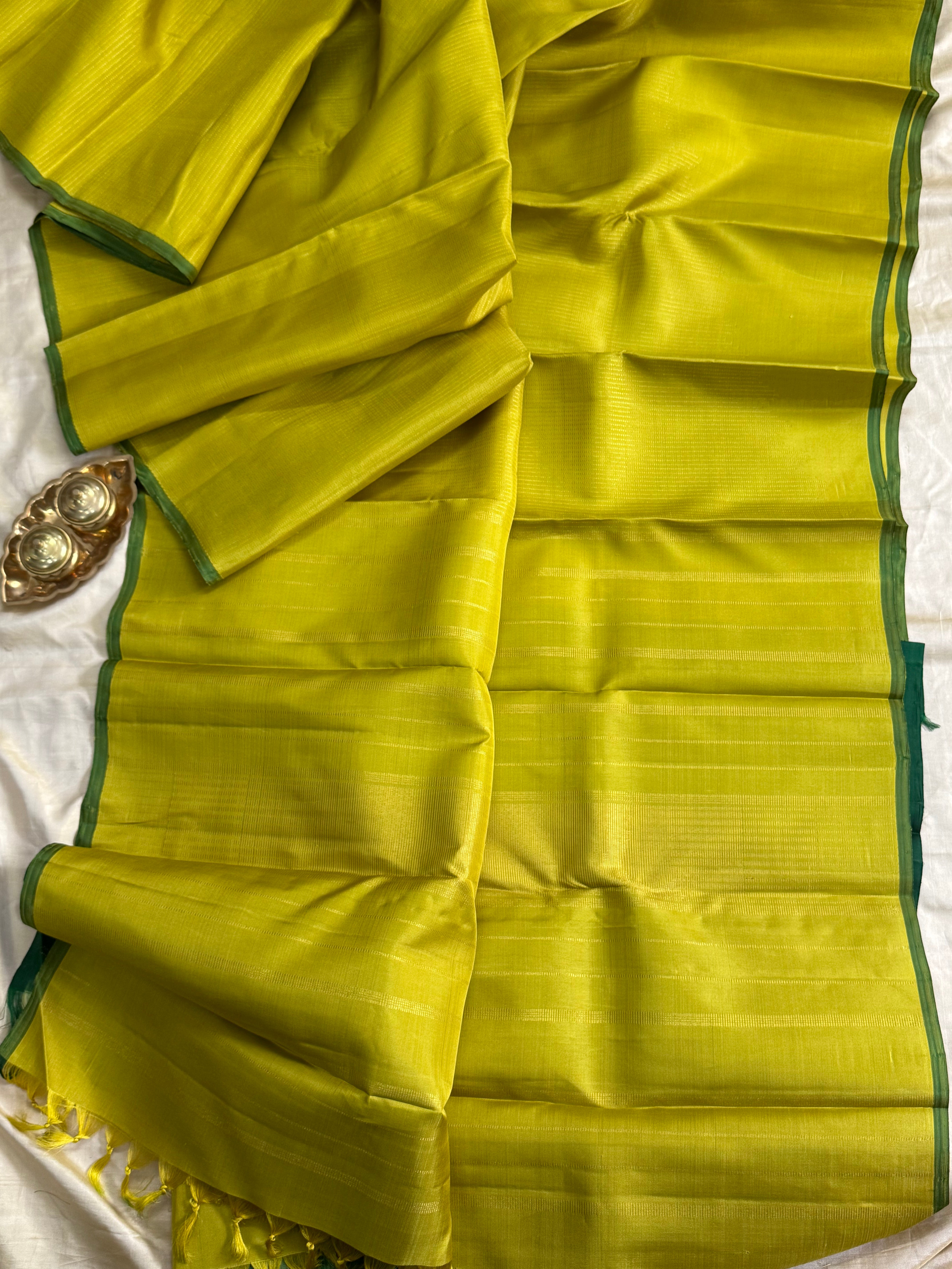 SAMPANGA GREEN BODY RISING ZARI LINE/KANJIPURAM SILK SAREE CLSA9773