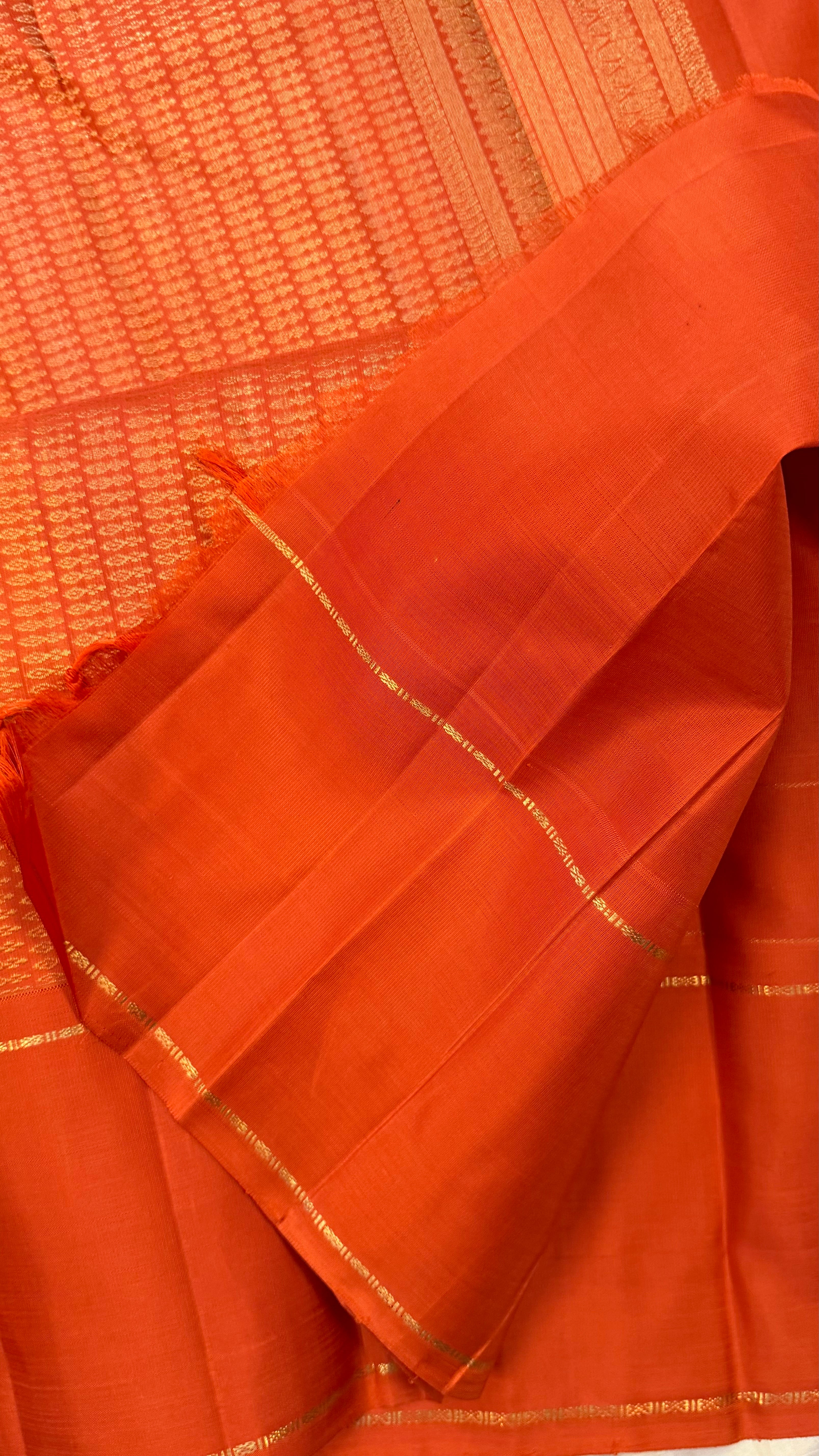 Rust Kattam Butta / Kanjipuram silk