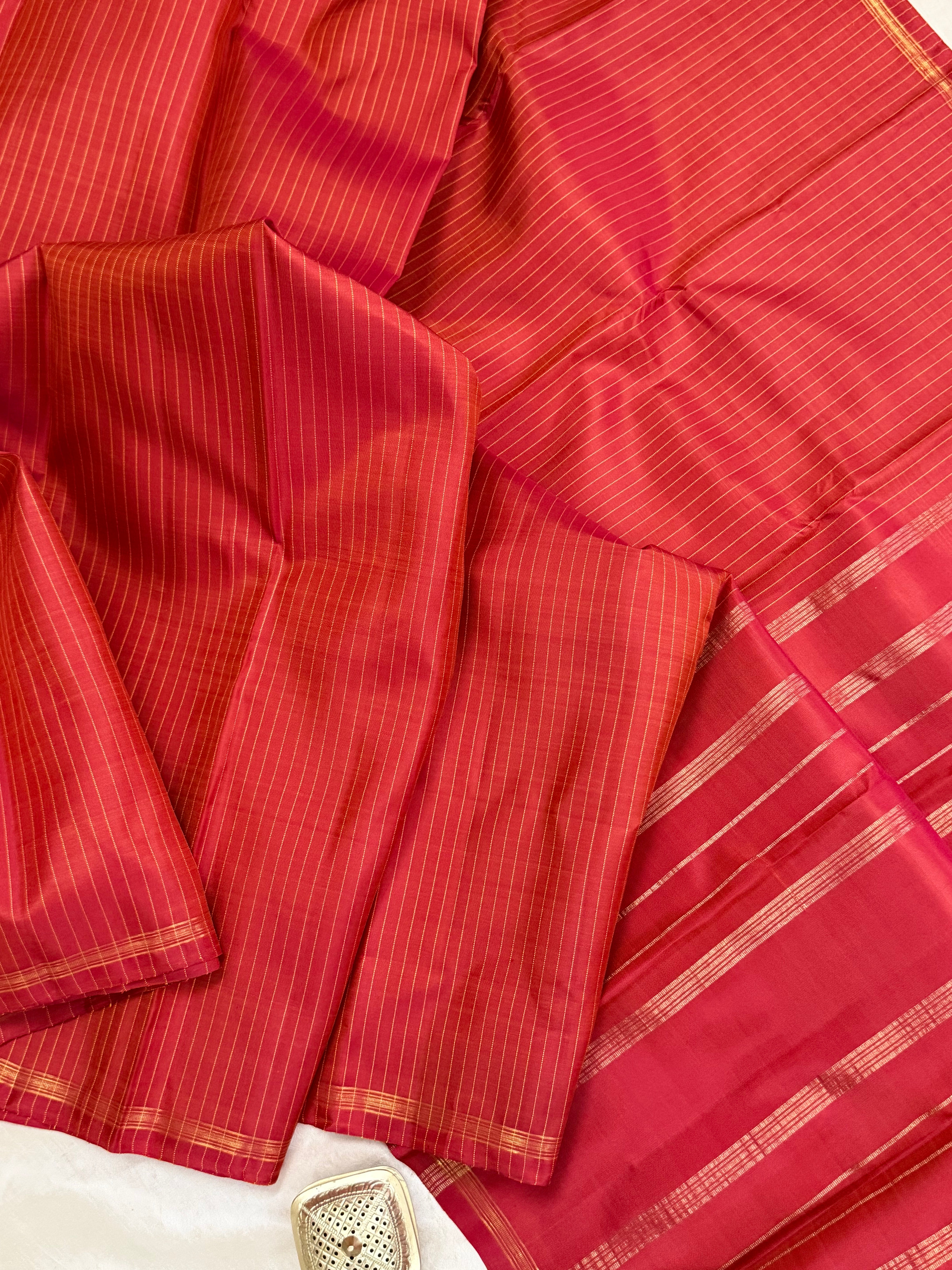Rust stripes borderless/ Kanjipuram silk