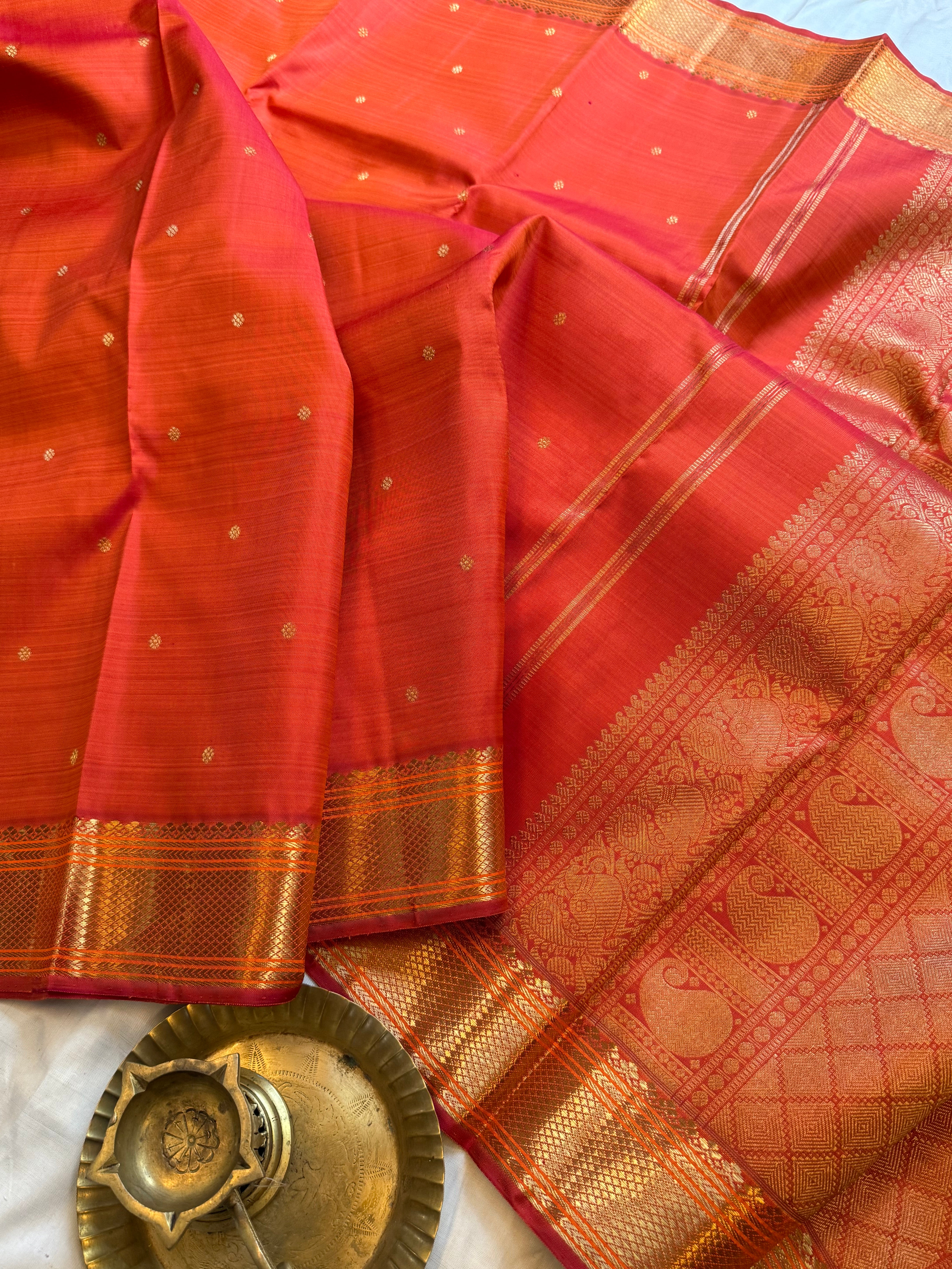 Rustic orange Butta / kanjipuram silk
