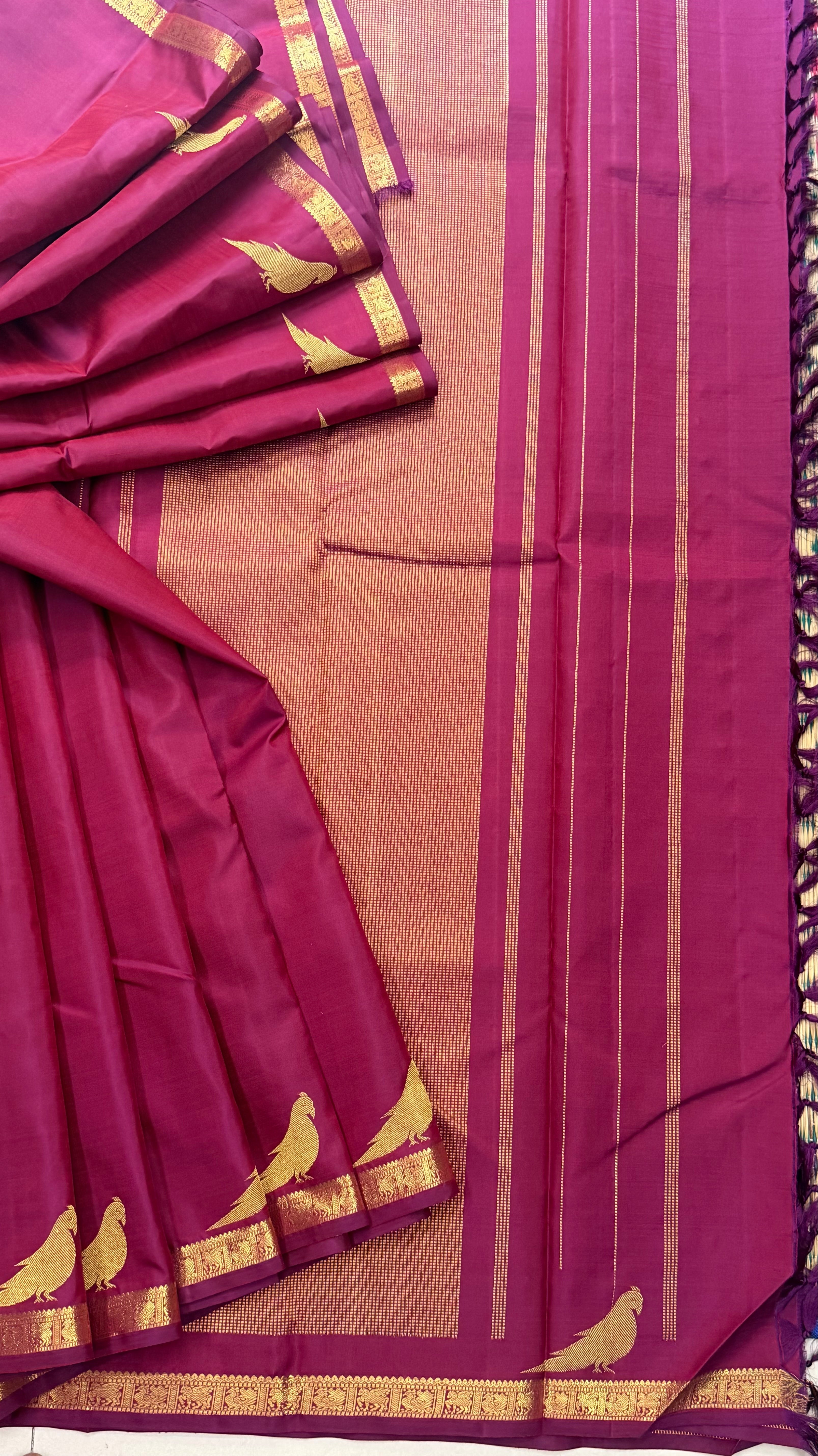 KILIYE : purple shot  Kanjipuram silk