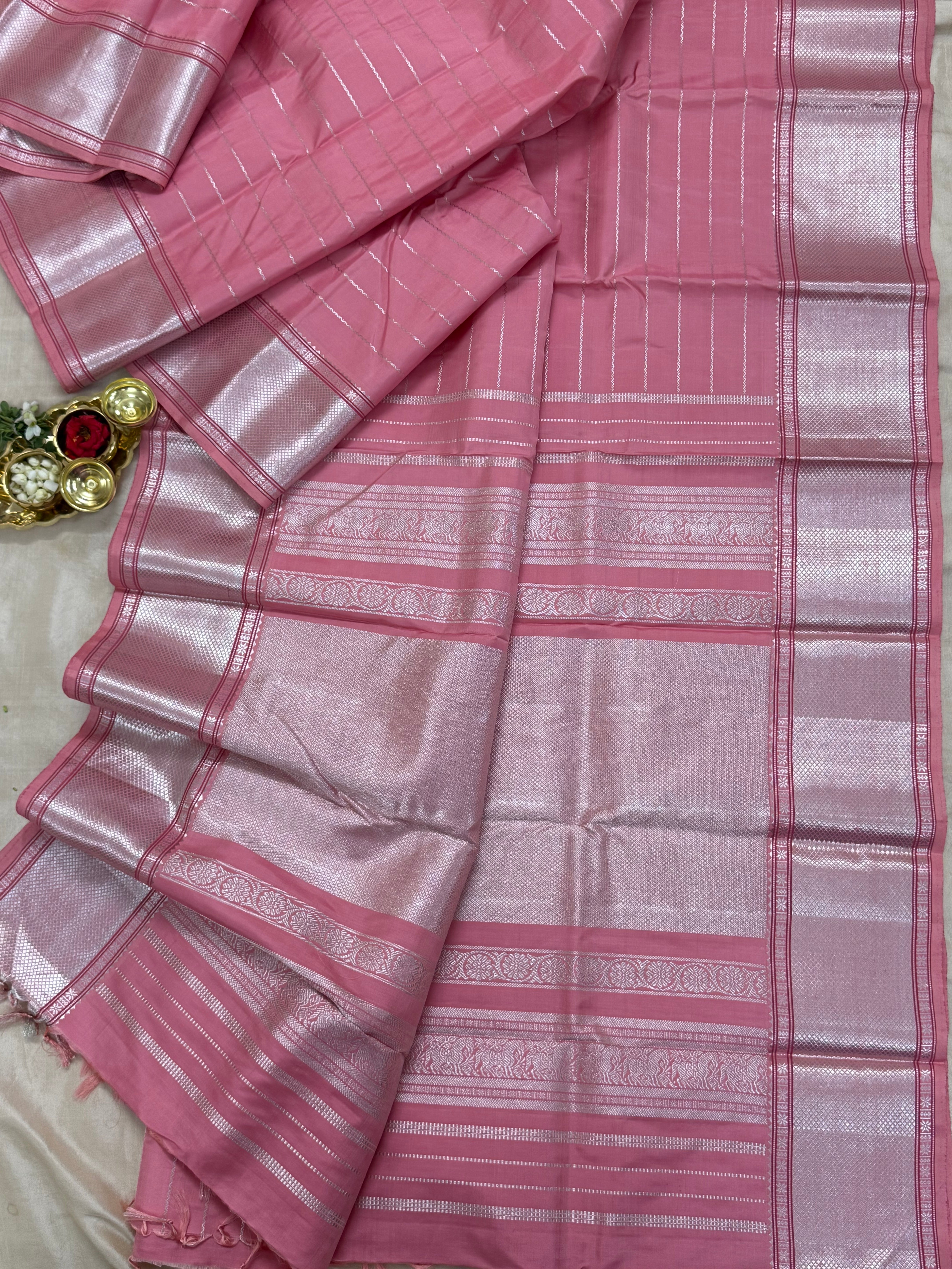 Lotus pink silver veldhari / Kanjipuram silk