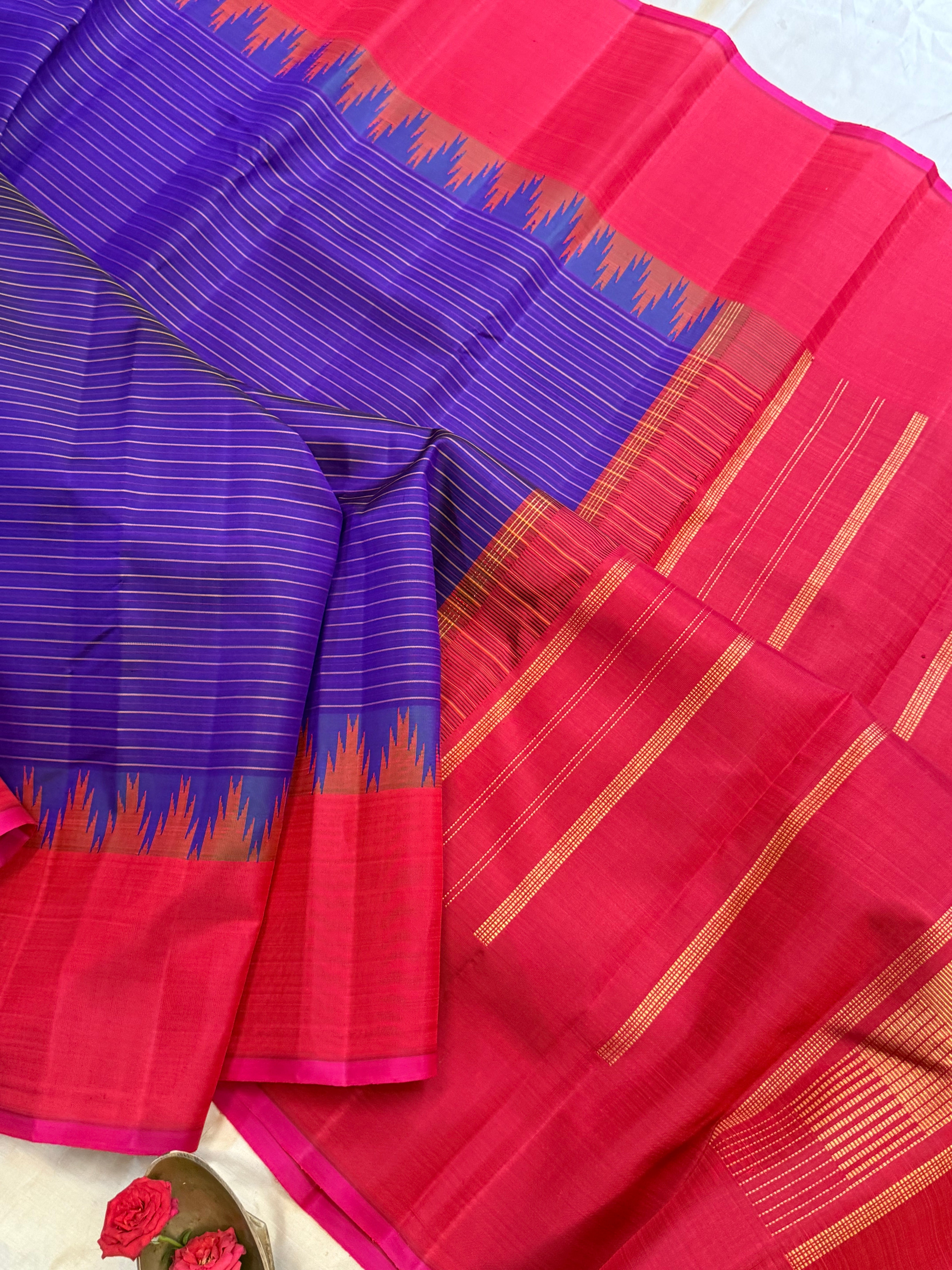 Purplish blue and pinkish red / Arani silk