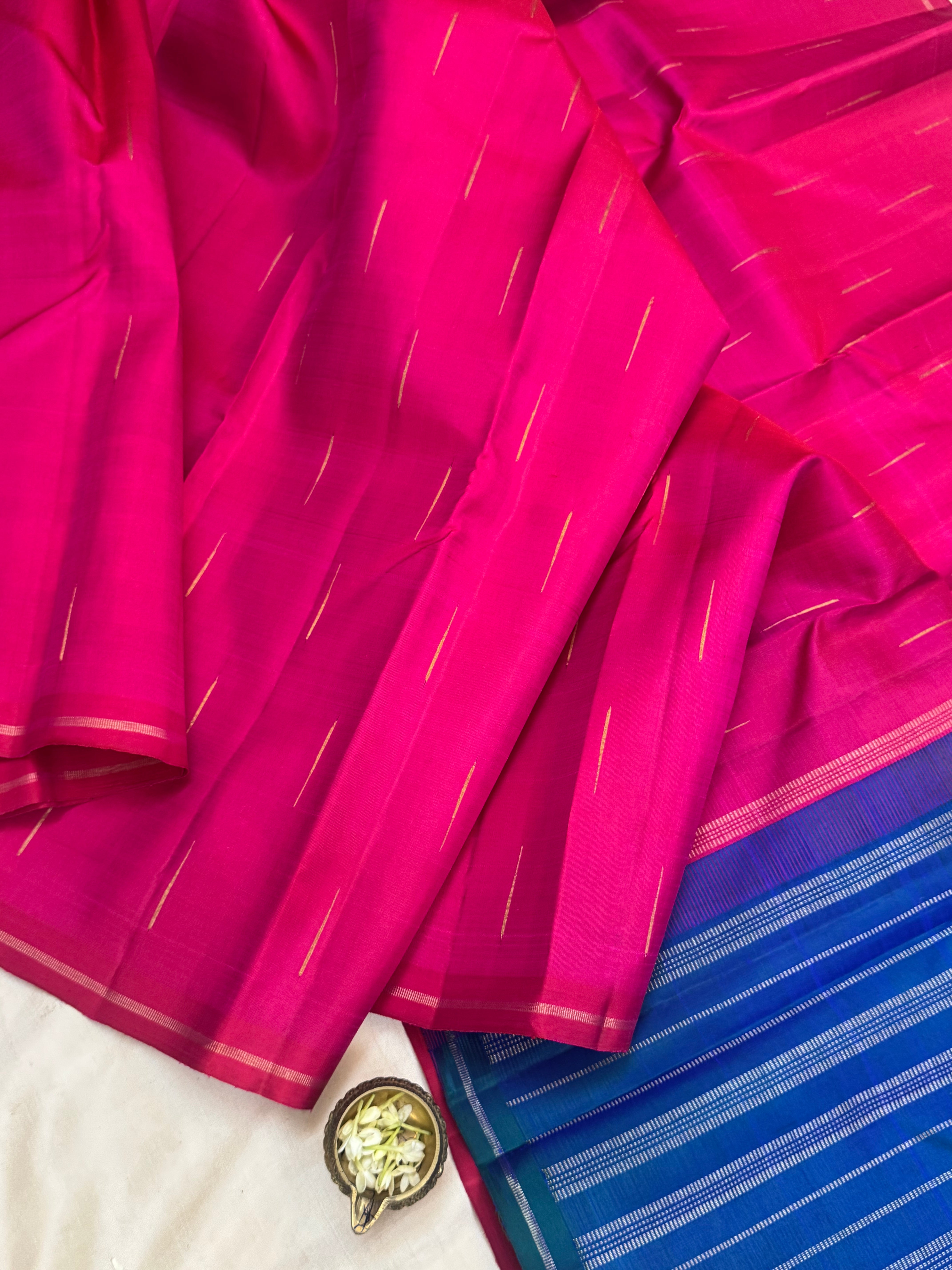 Malli moggu pink   / Kanjipuram silk