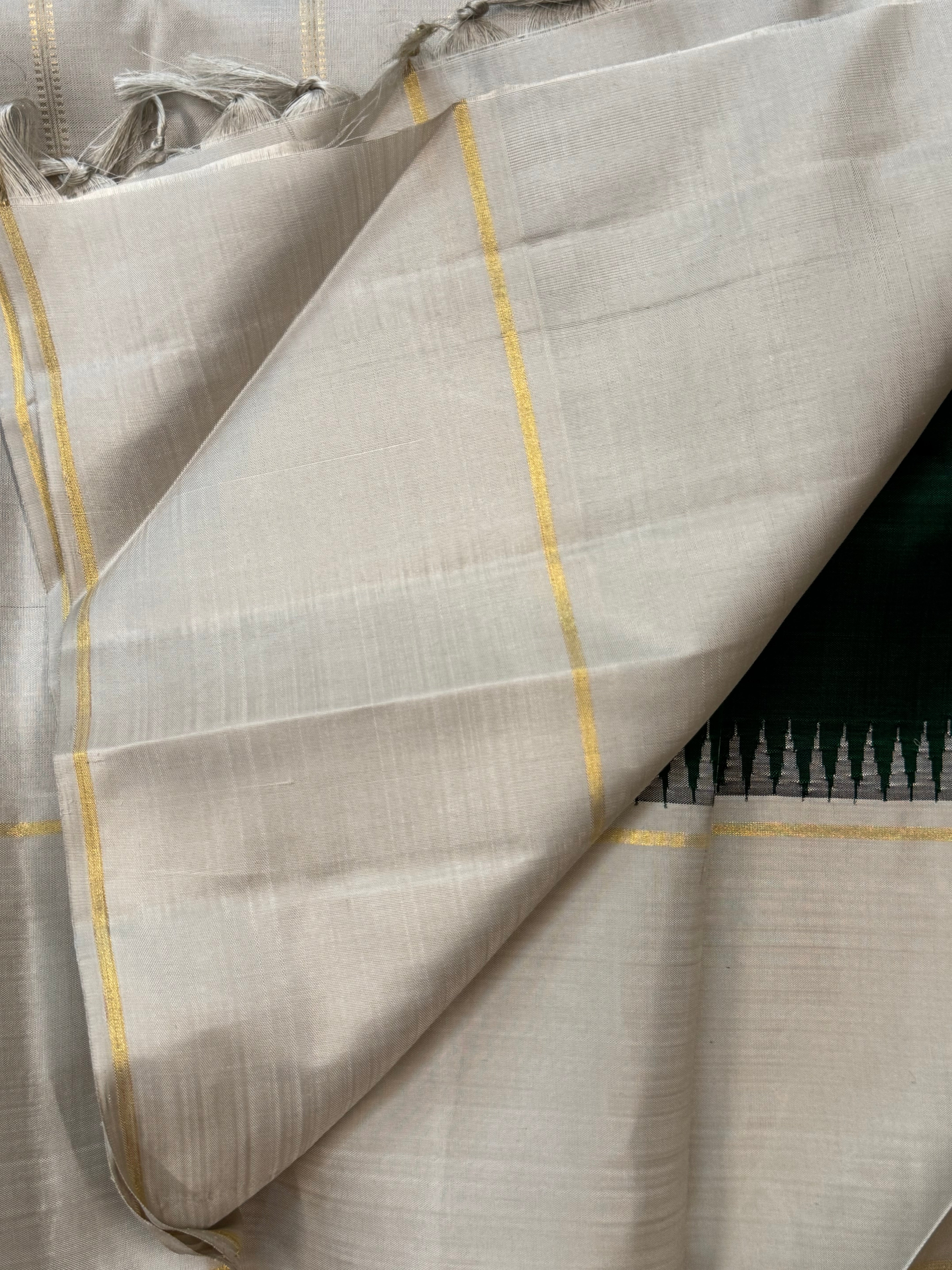 Green and silver grey / Arani silk