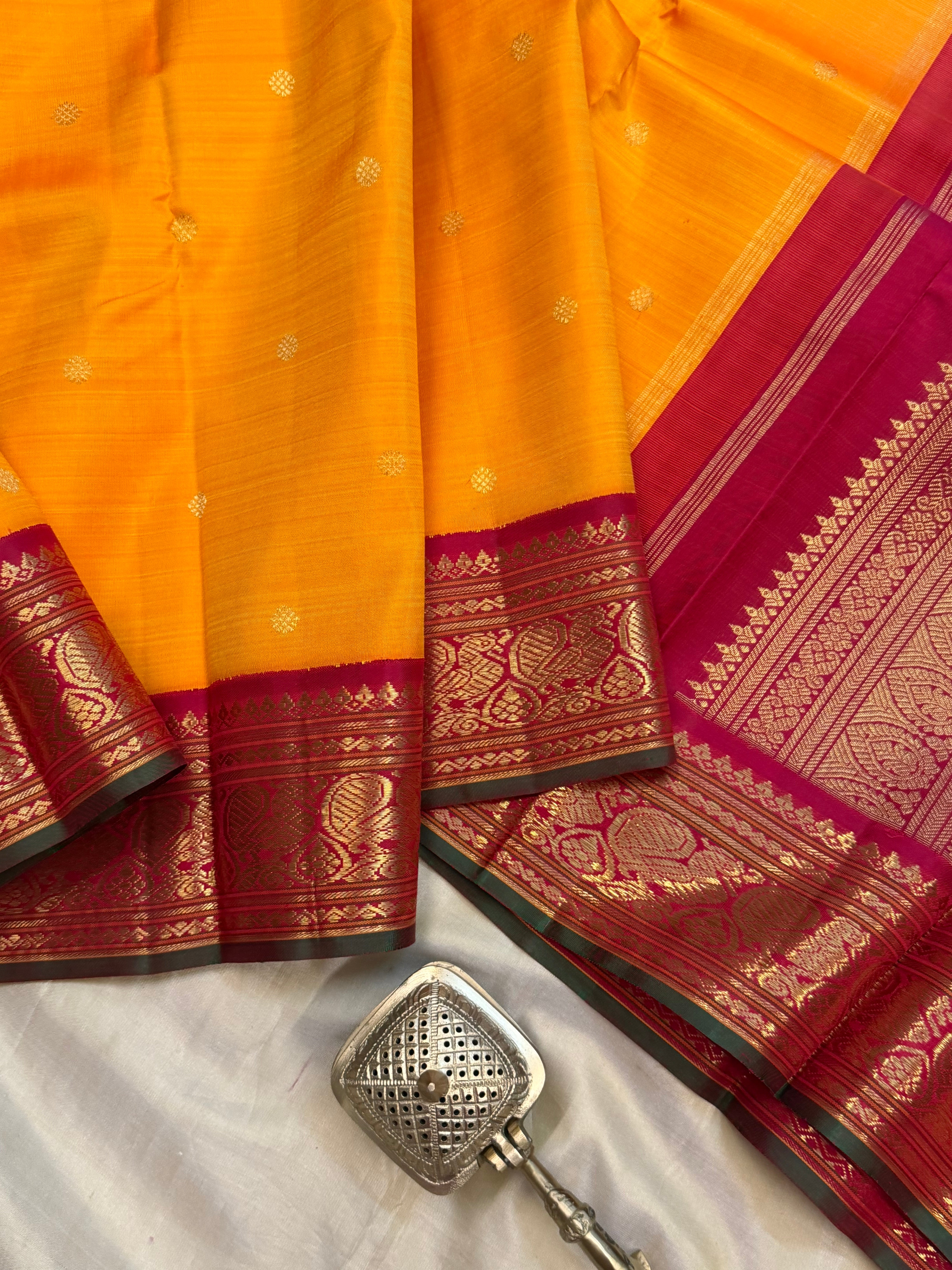 Mambazha Manjal  korvai / kanjipuram silk