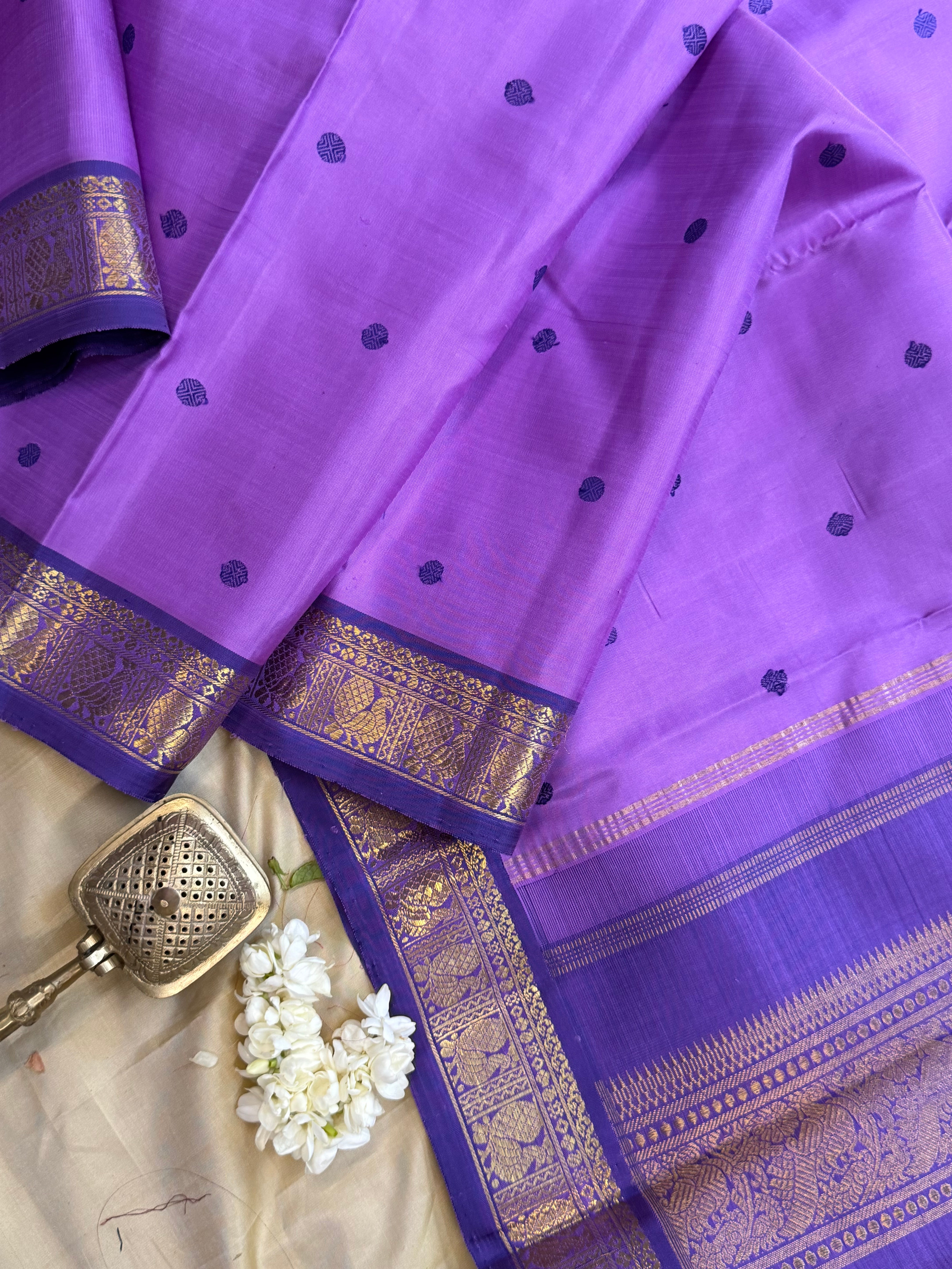 Lavender small border / Kanjipuram silk saree clsa 11442