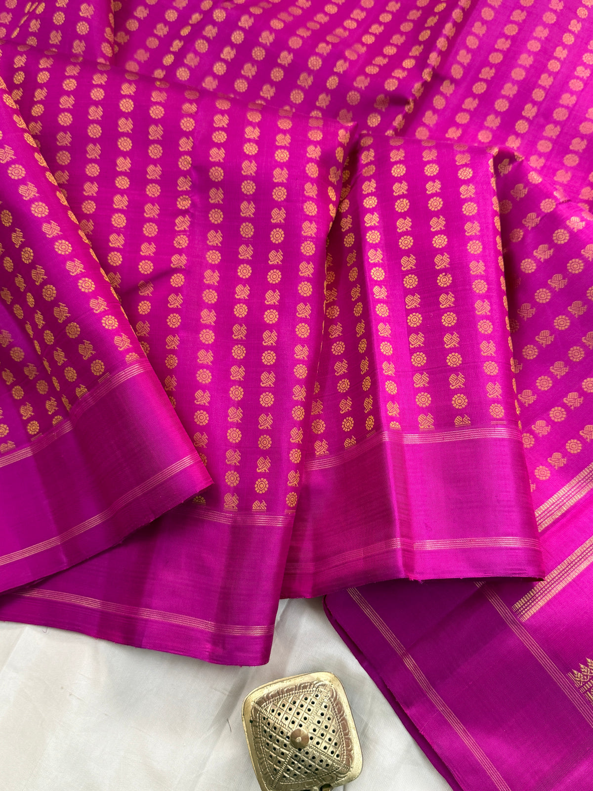 Vadamalli laksham butta pure Zari/ kanjipuram silk saree clsa 12356