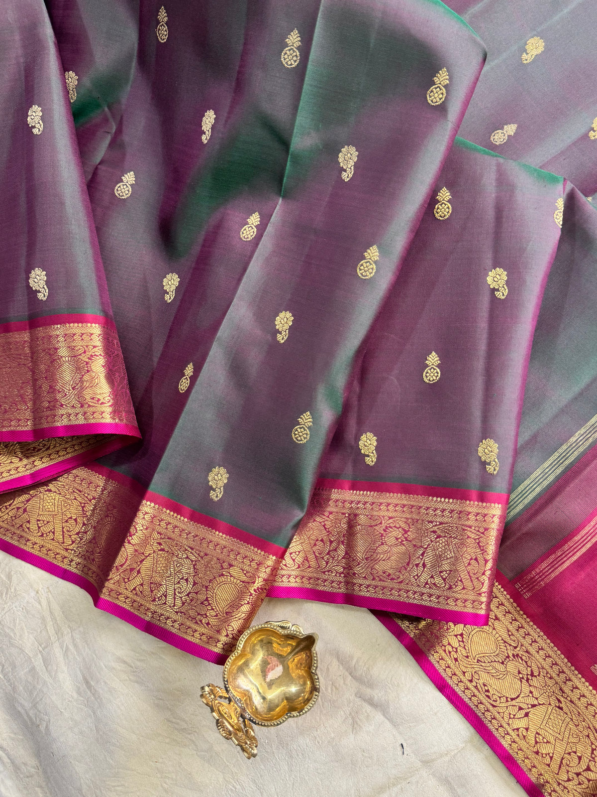 Manthulir body with maroon border pure zari kanjipuram silk saree clsa 11762