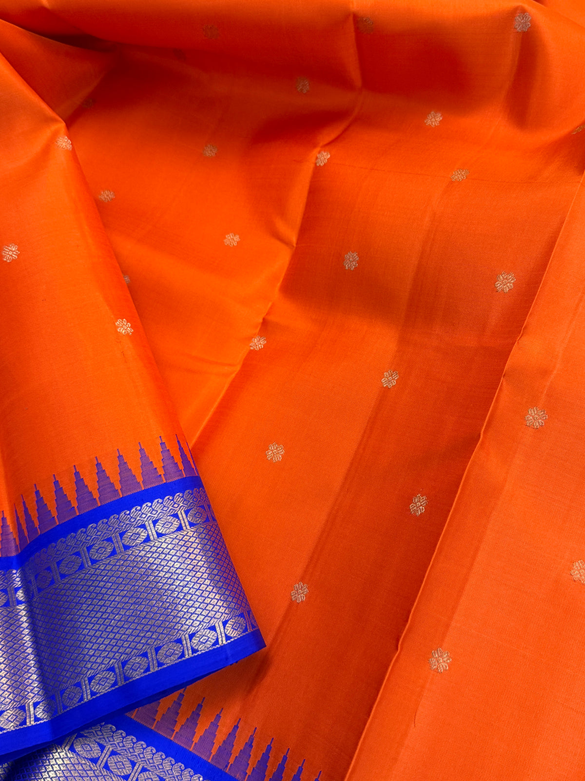 Navarathri - Day 5 Orange Colour pure Zari butta Korvai /Kanjipuram silk sree Clsa 4445