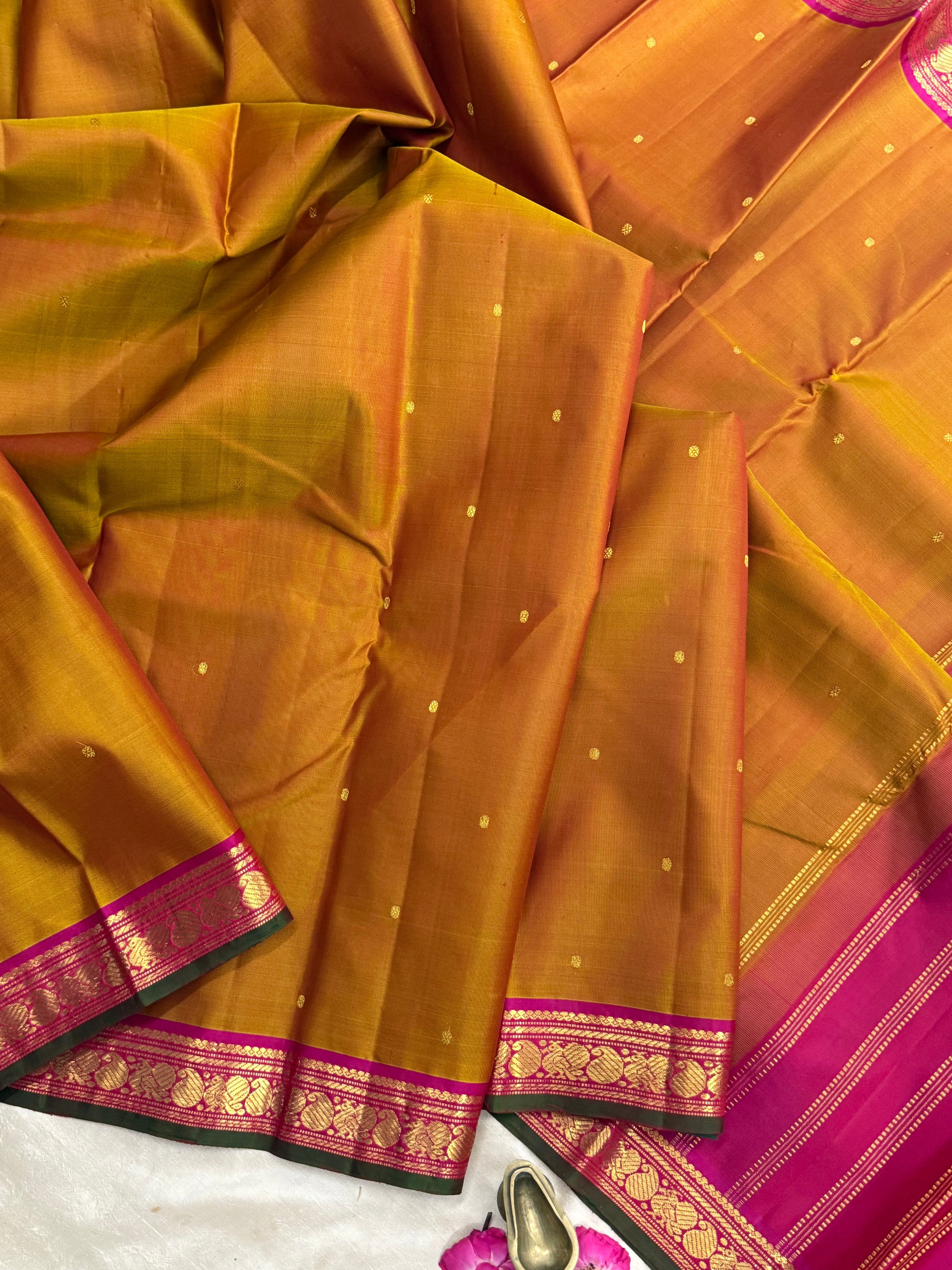 Simha and pink small border/ Arani silk