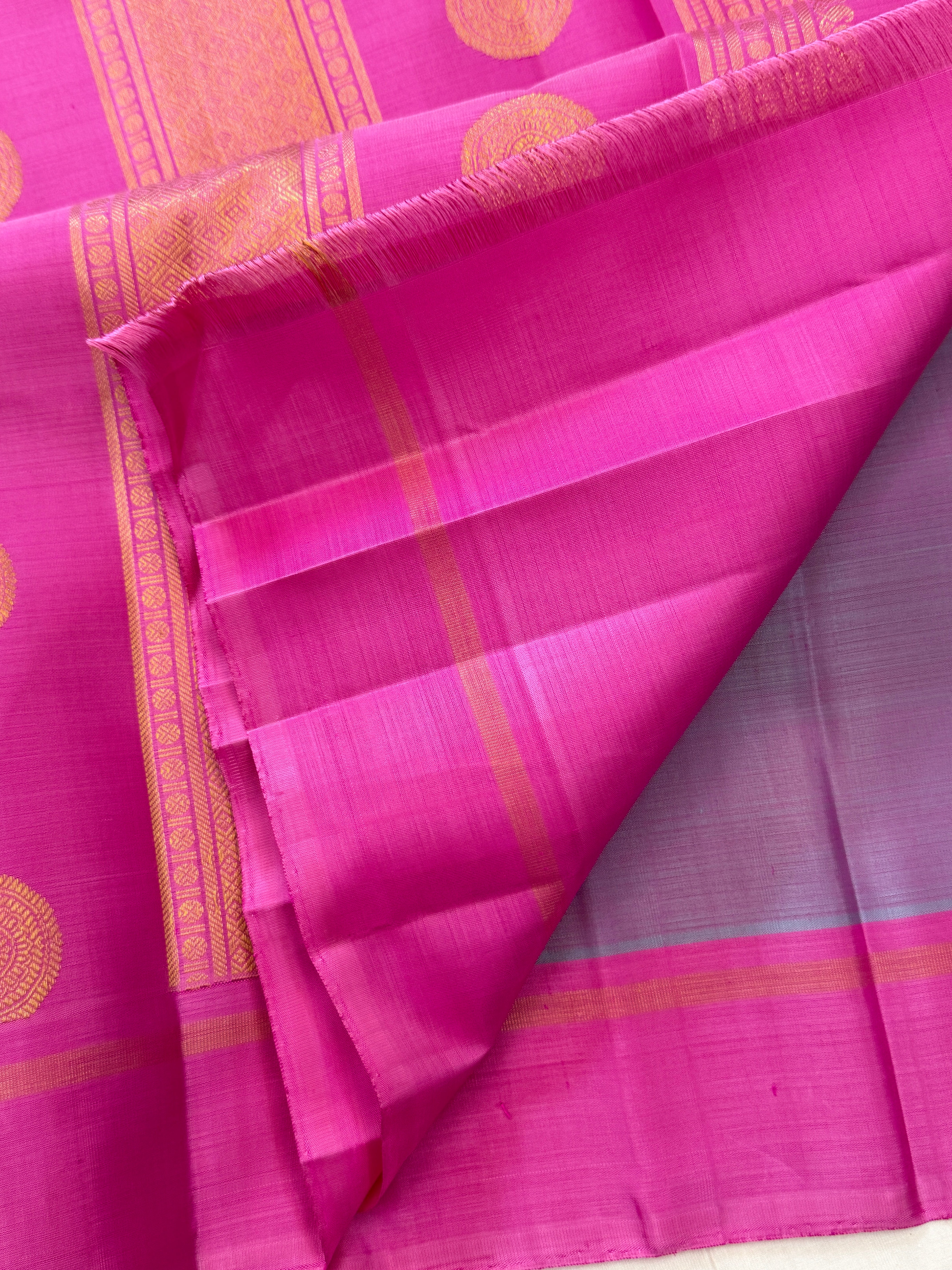 Lavender shot pink body , pink contrast border CLSA11217