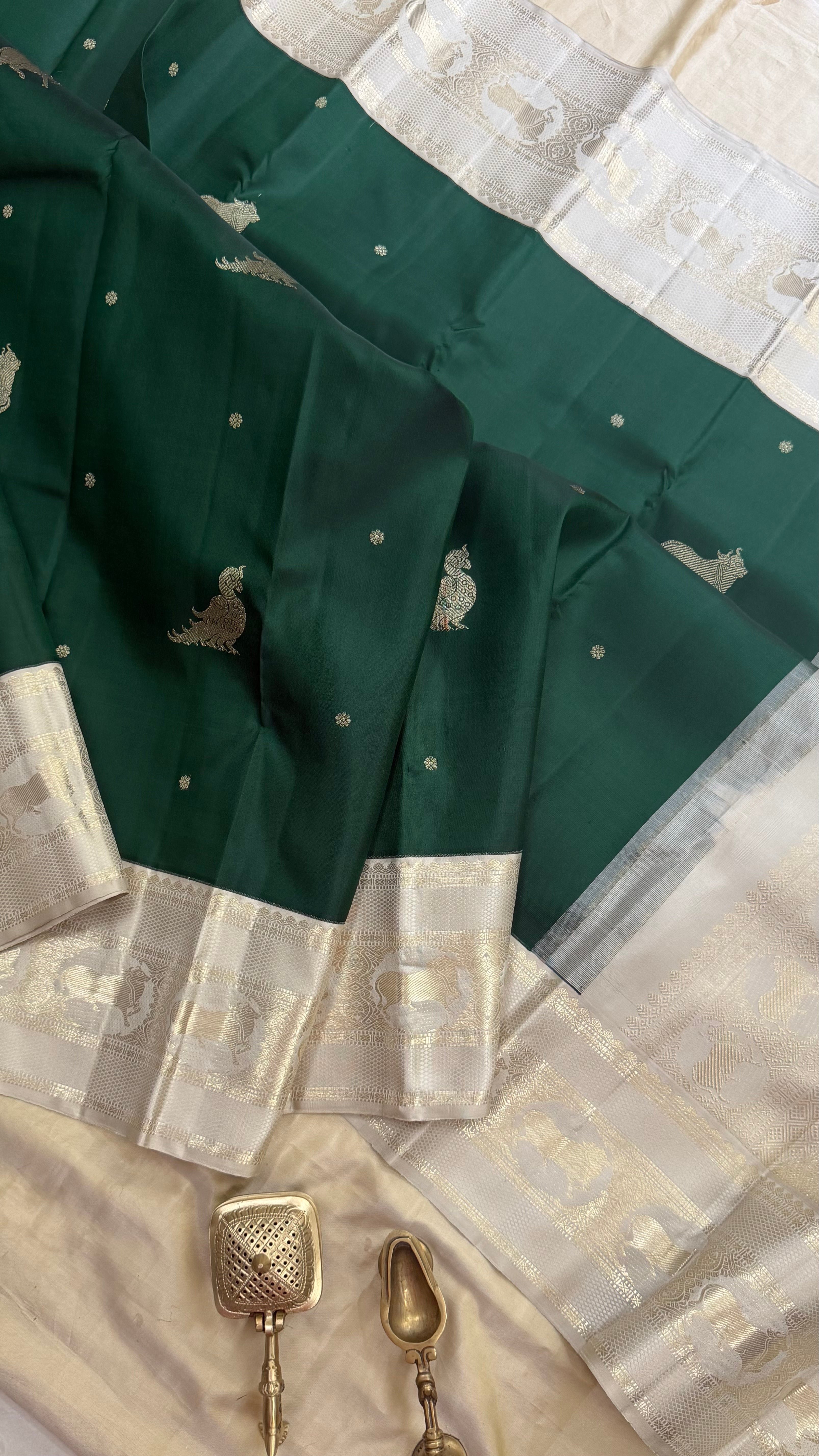 Amoha green Korvai Kanjipuram silk 9089CL