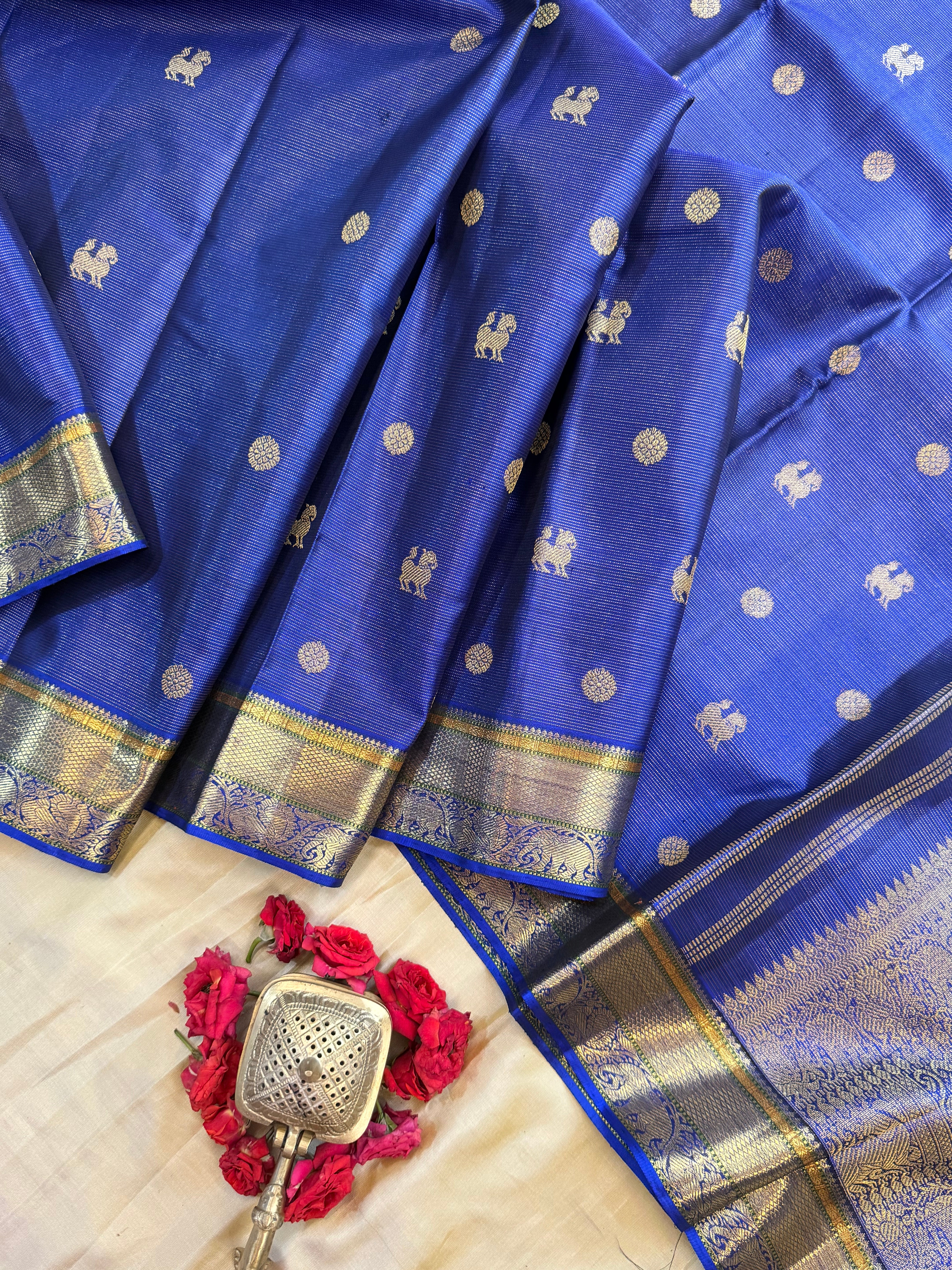Ms blue Vairaoosi / pure Zari Kanjipuram silk