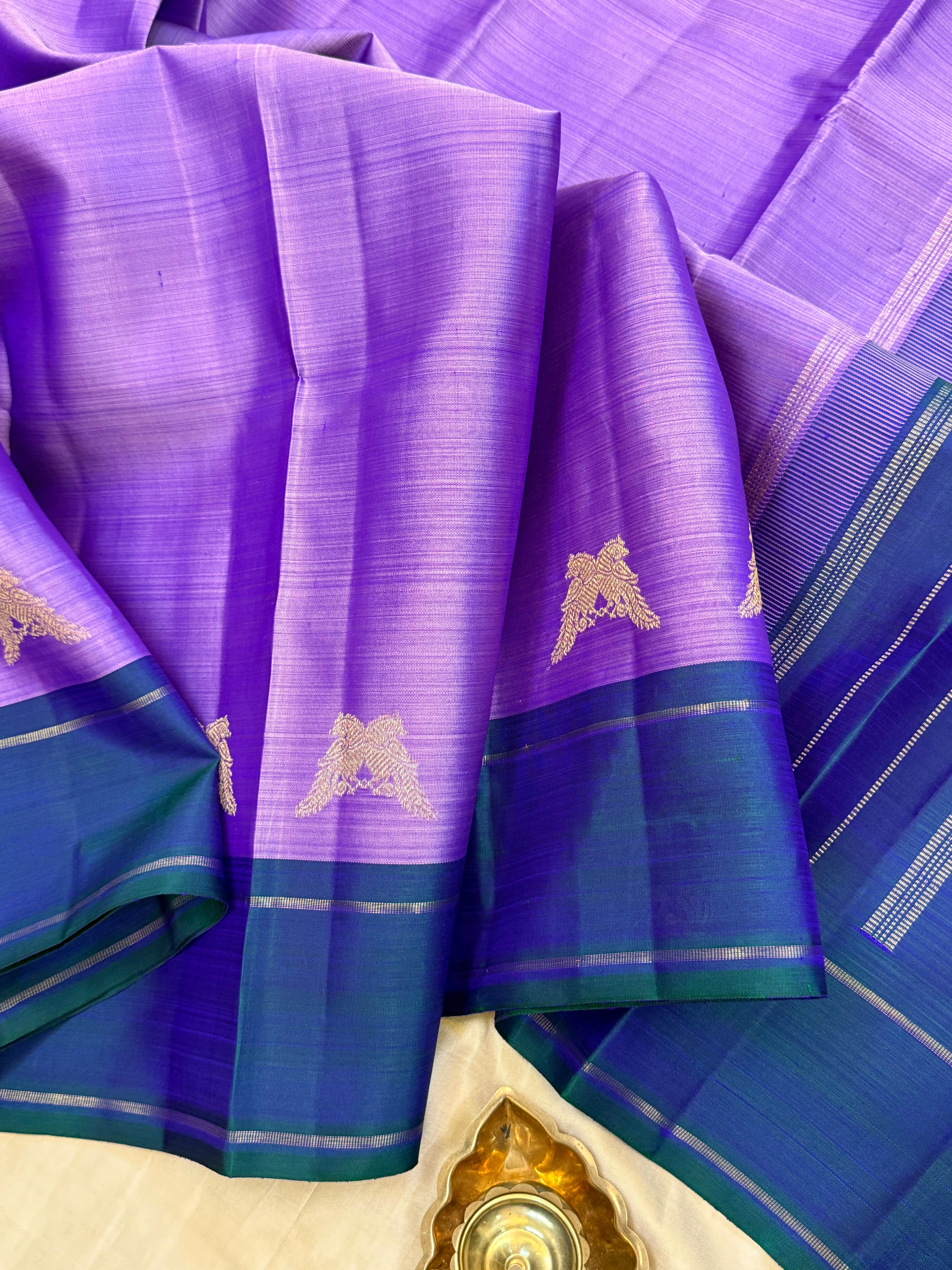 Lavender and mayilkazhuthu border jodi kili butta/ KANJIPURAM SILK SAREE CLSA 10534
