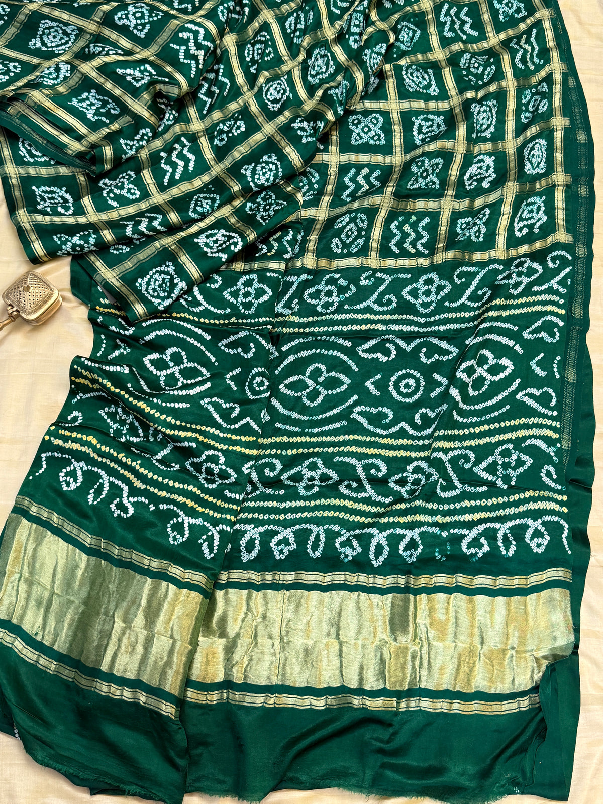 Green bandhini and gajji silk saree clsa 11943