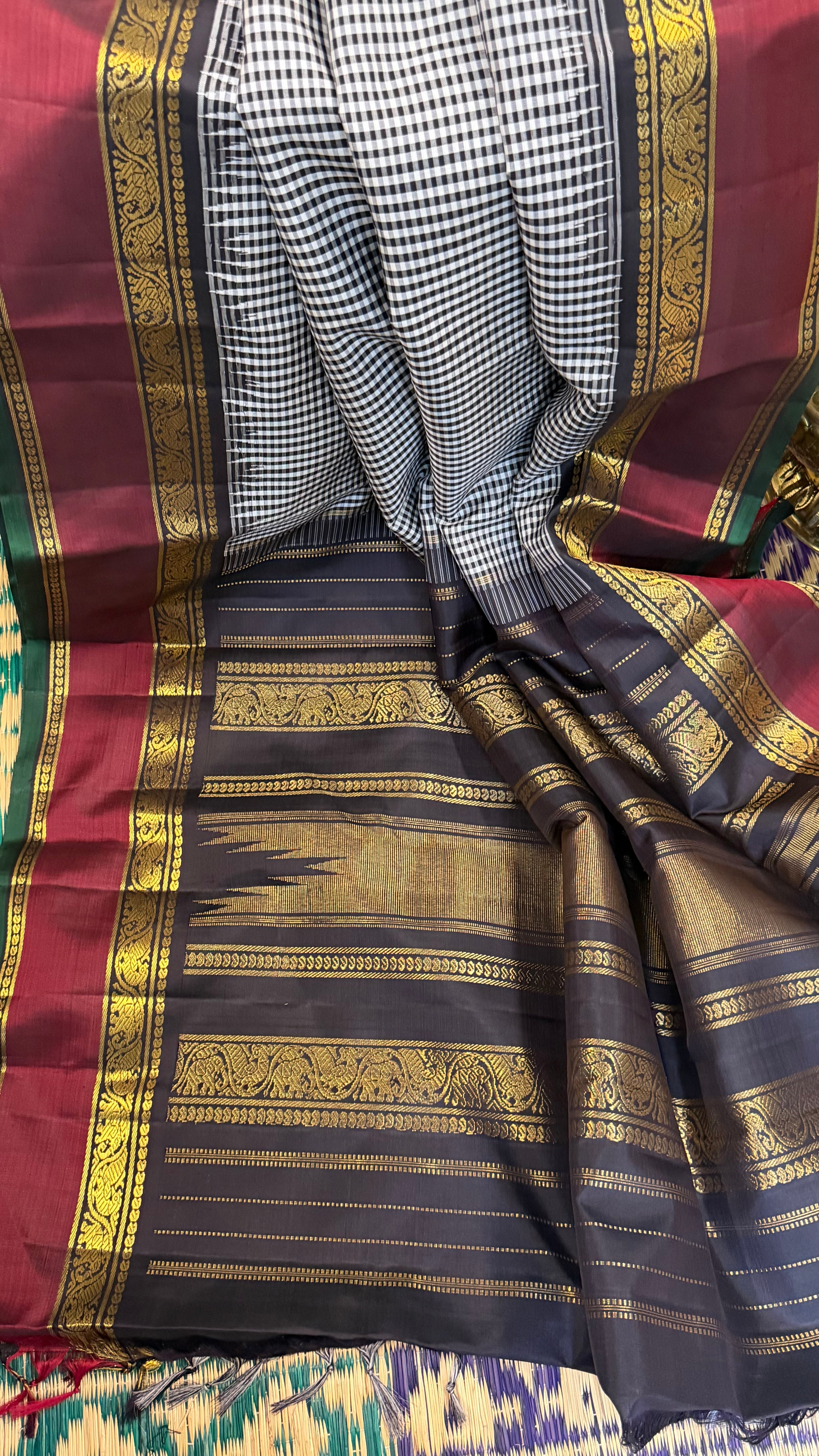 Vintage Kattam Korvai white black checks / Kanjipuram silk