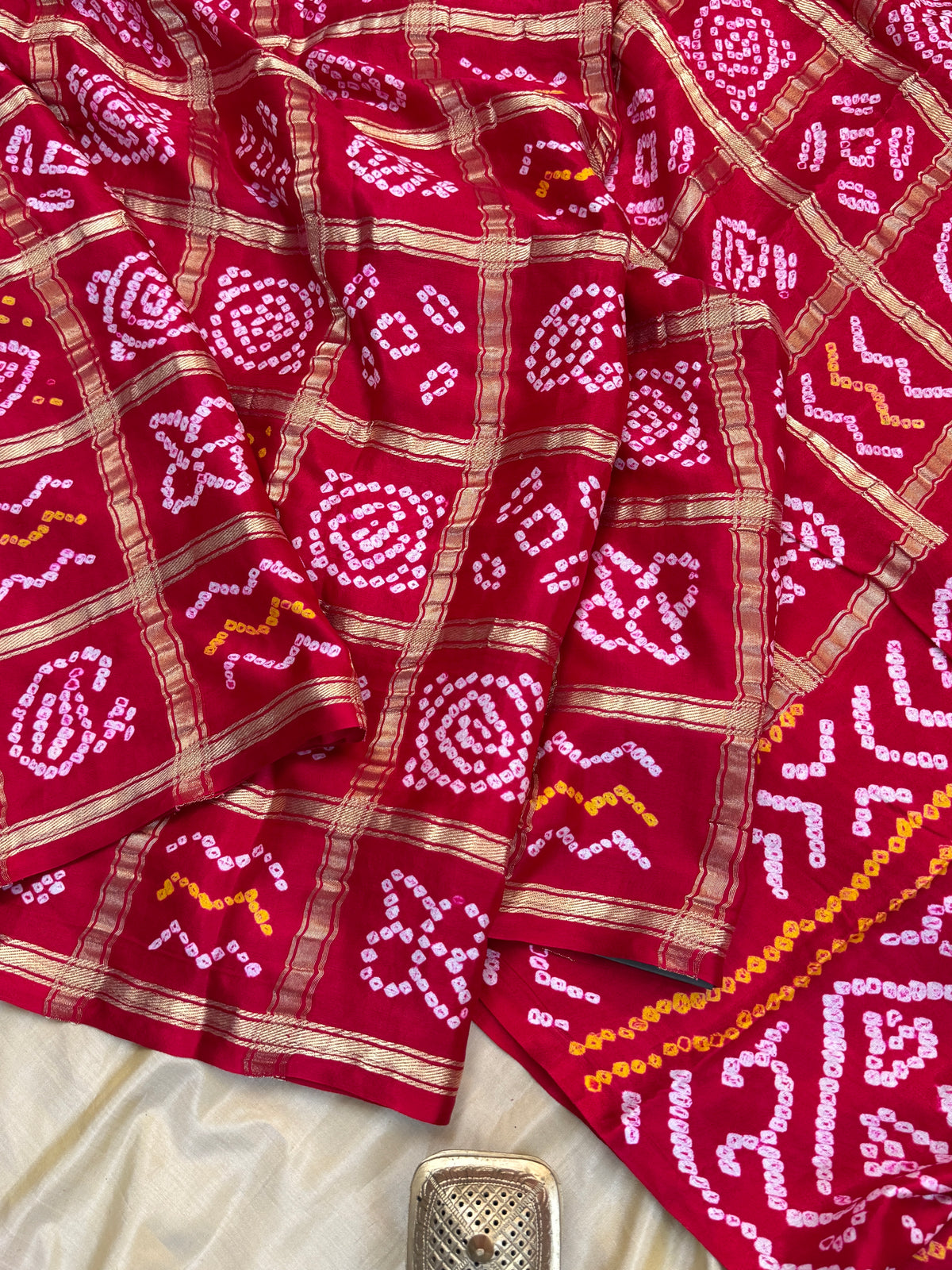 Red bandhini and gajji silk saree clsa 11939