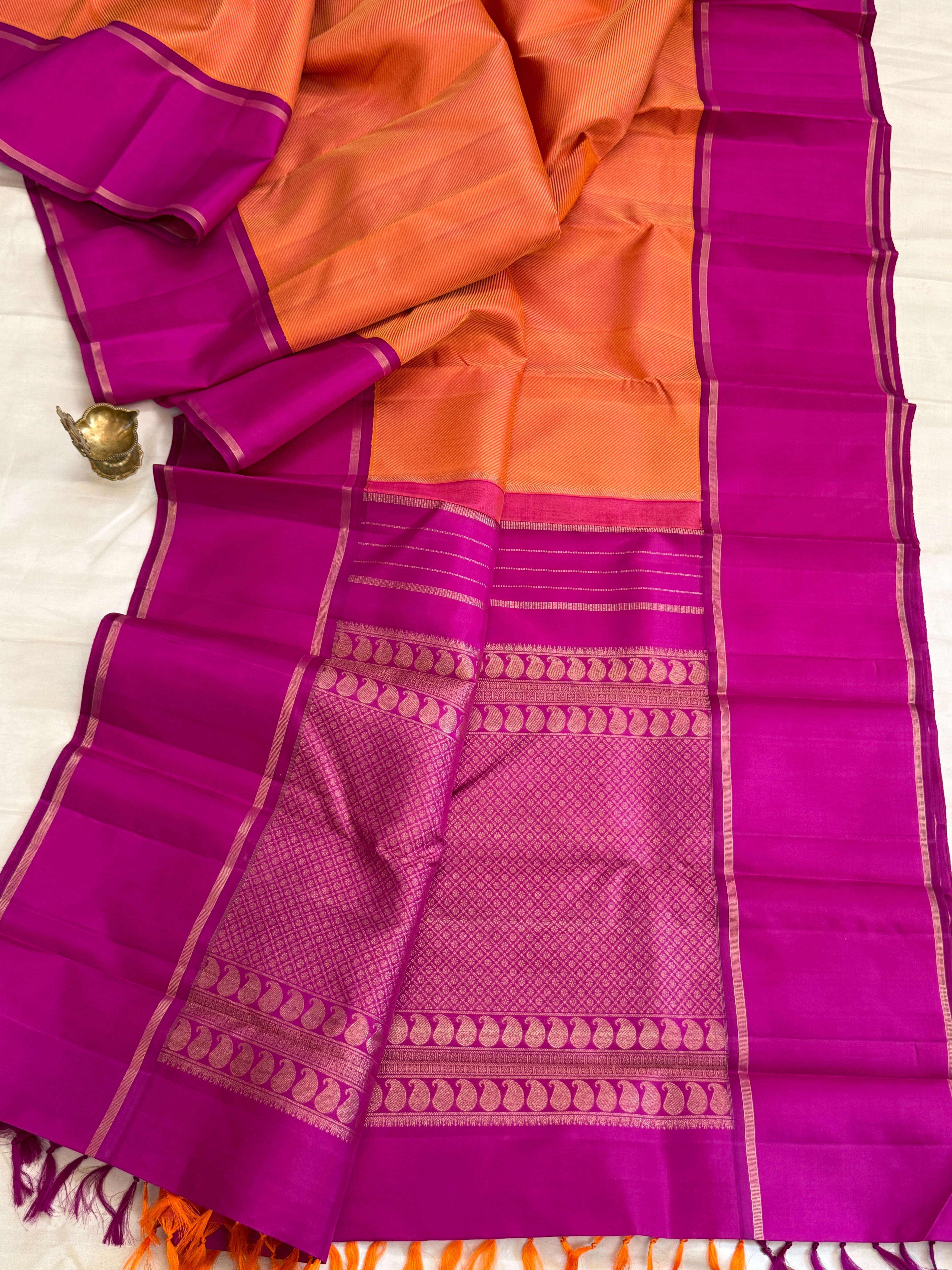 Shot colour body Lehariya ,Retta pet  border CLSA10694