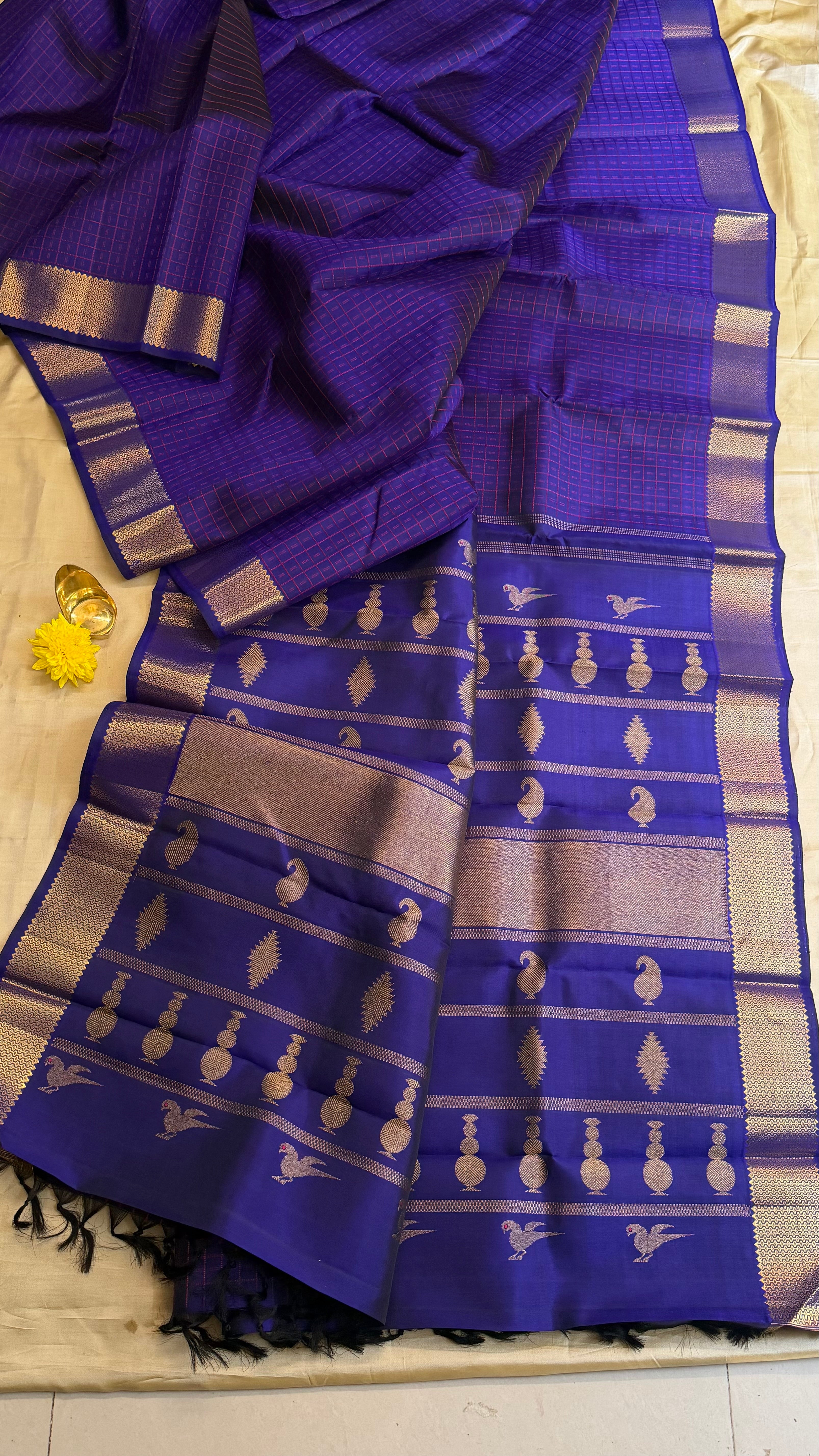 Purplish Blue lakshambutta/ Kanjipuram Silk