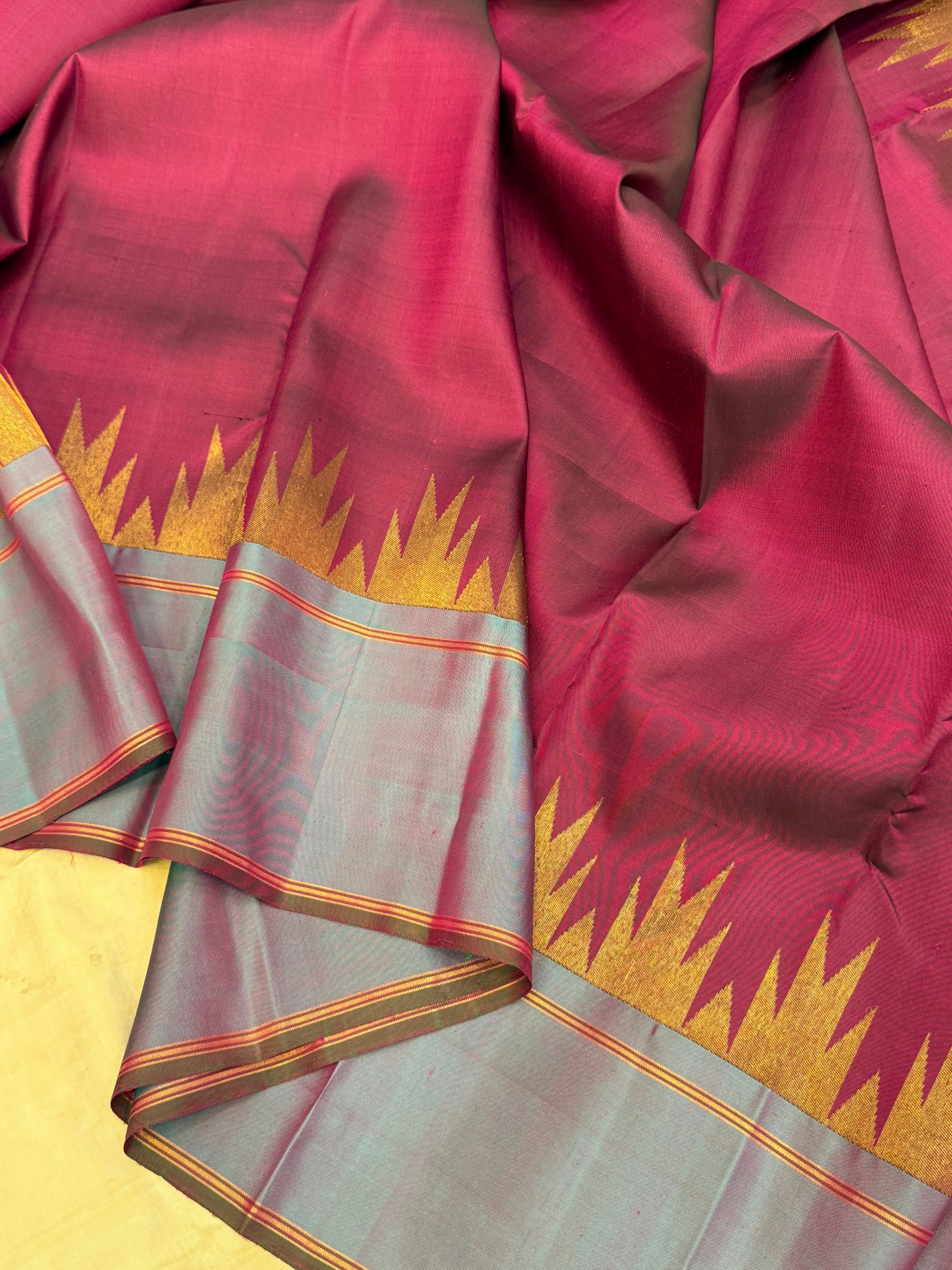 Magenta body with temple retta pet border/ kanjipuram silk saree CLSA10721