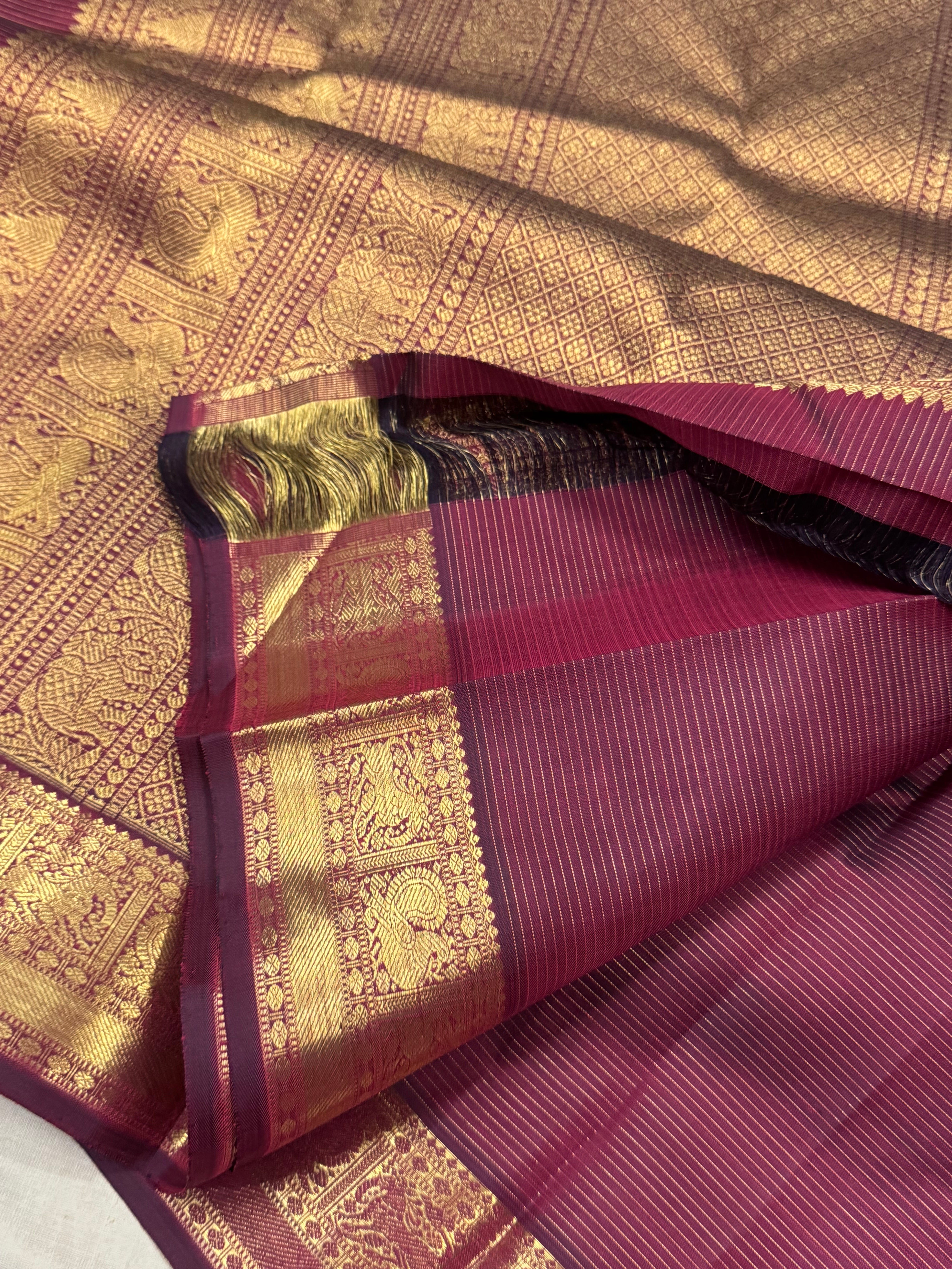 Deep Paaku colour vairaoosi / kanjipuram silk