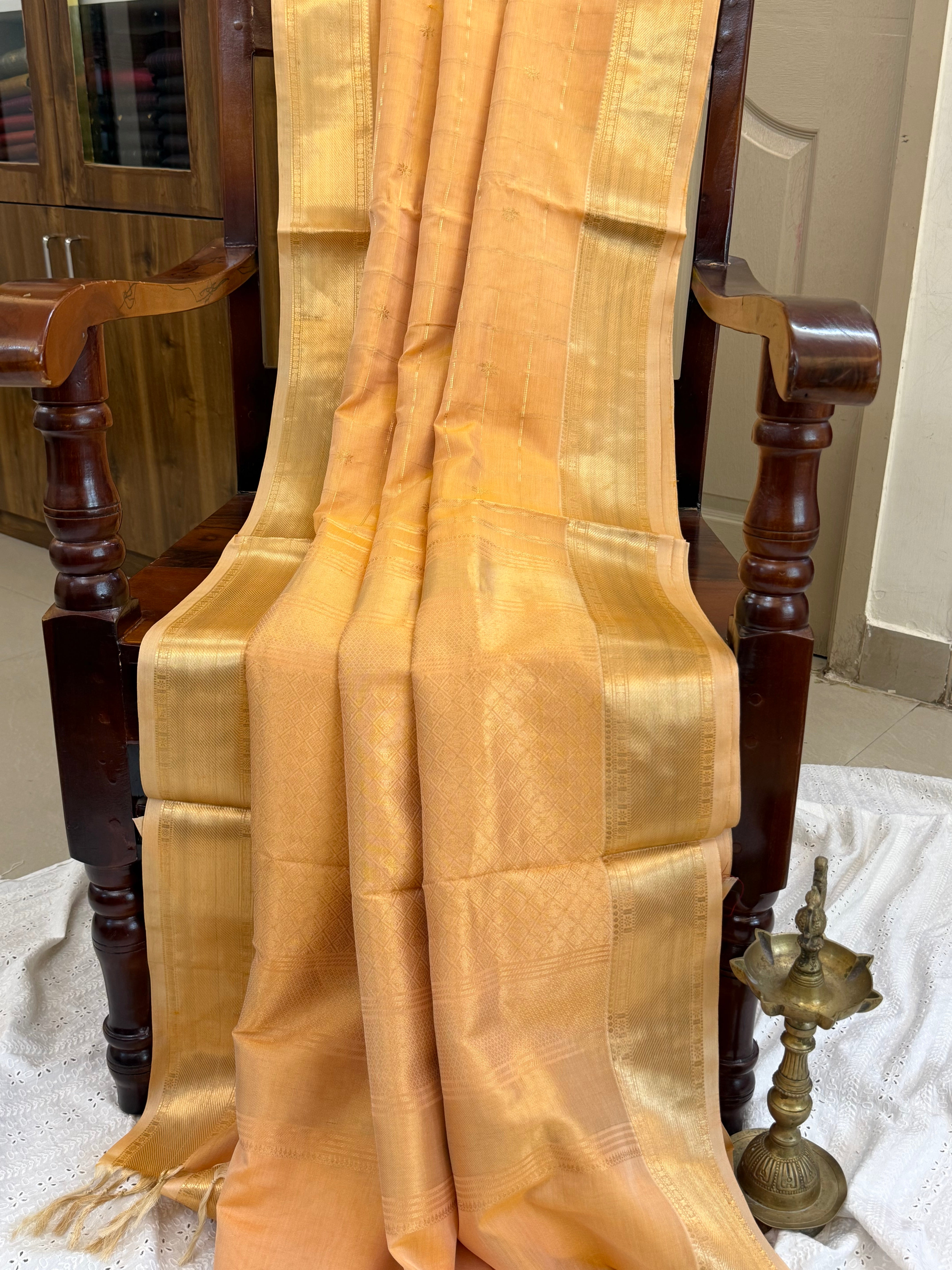 Lite peach kattam star butta / Premium Silk Cotton CL8335