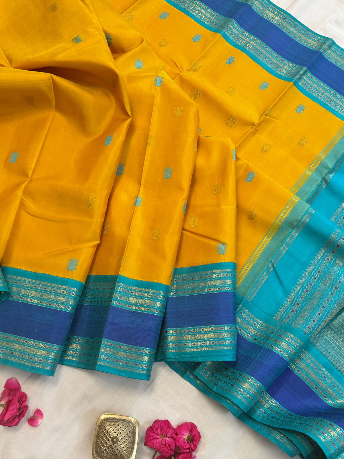 Yellow - Day 1 Navarthri colour pure Zari Kanjipuram silk /Banana yellow Korvai