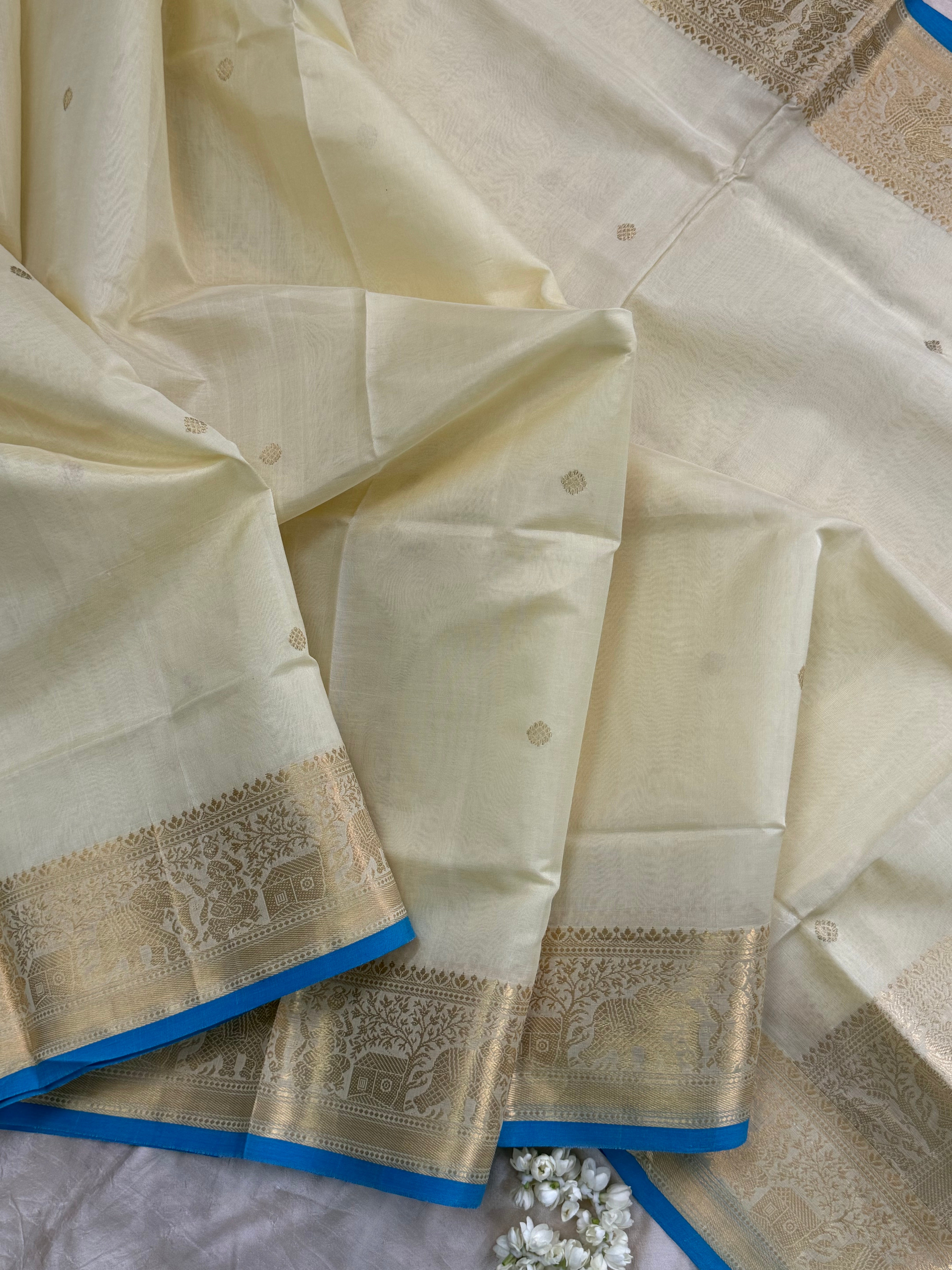 Offwhite getti border/ Silk cotton