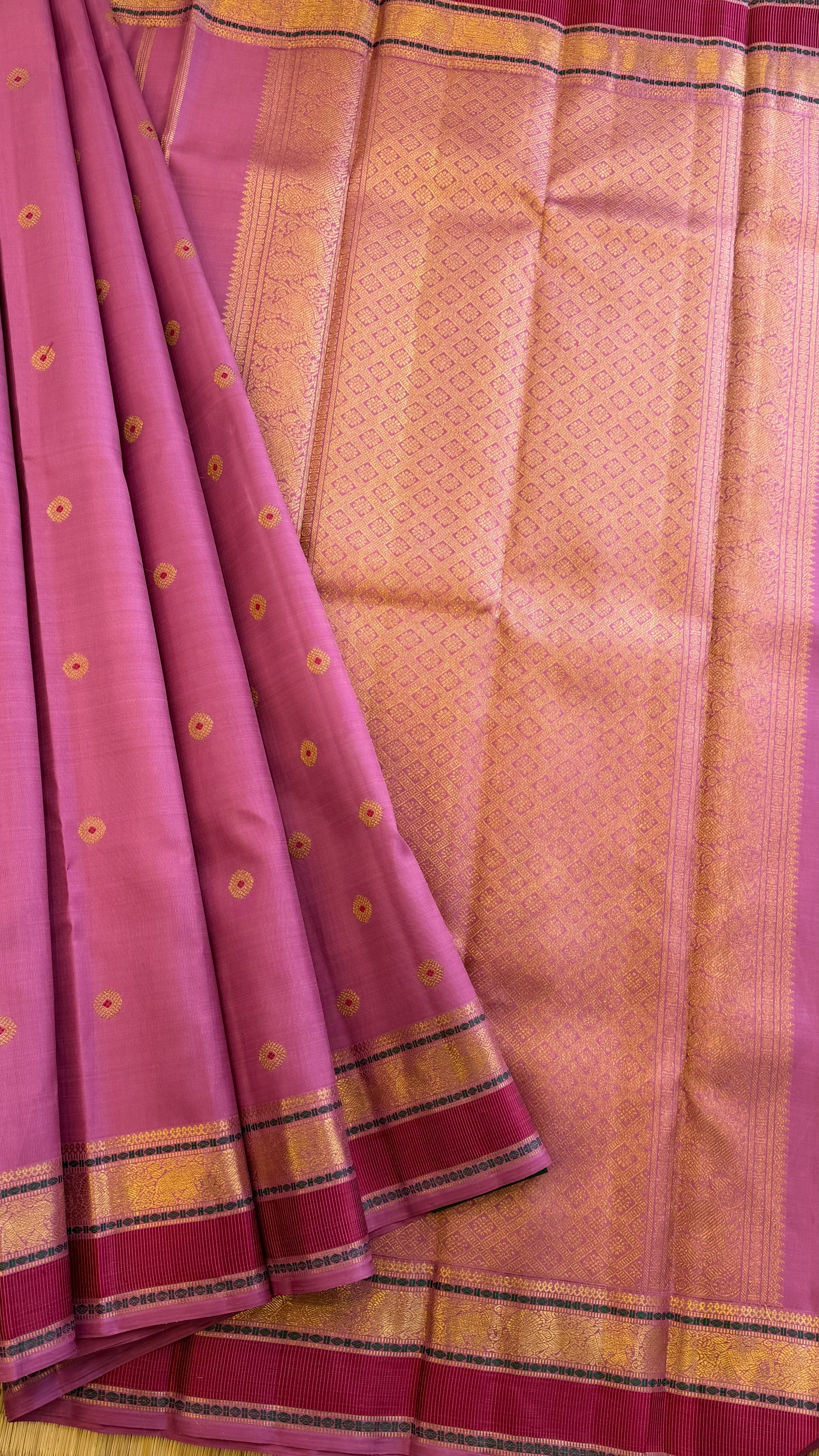 Dusky pink meenakari Butta / Kanjipuram silk