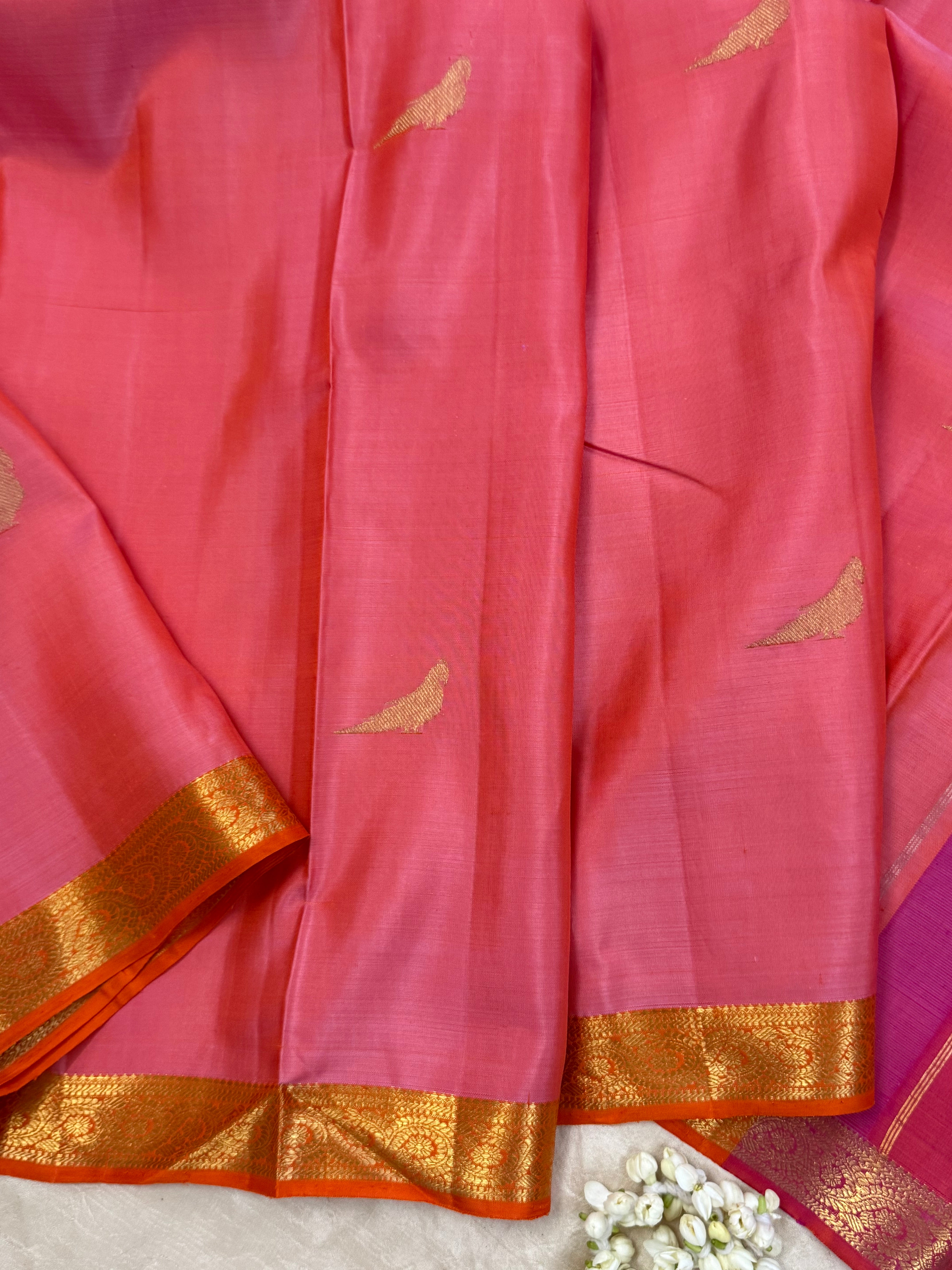 Peachish pink killi butta small border/ Kanjipuram silk