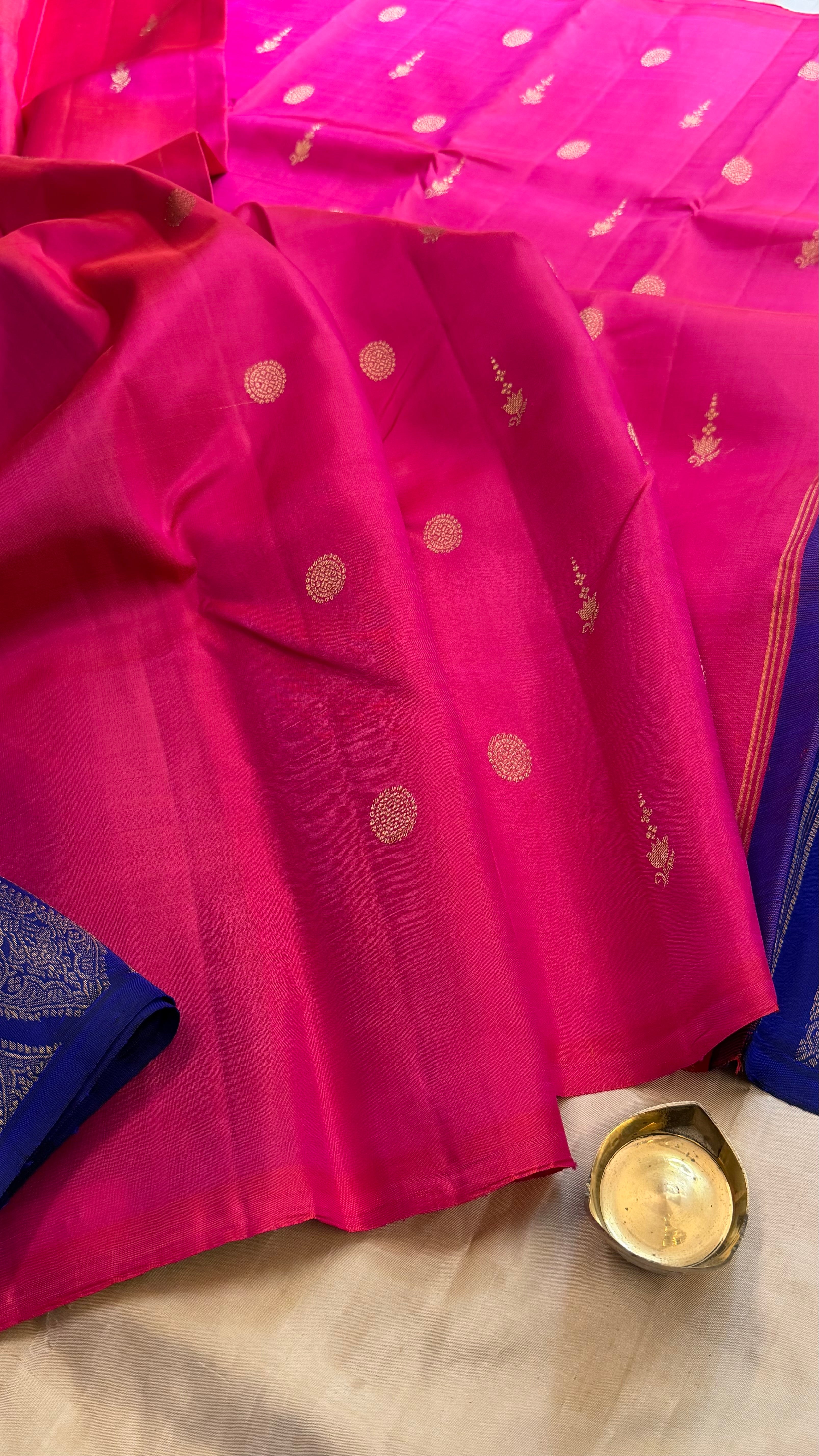 Panner roja pink and blue partly pallu style / Kanjipuram Silk