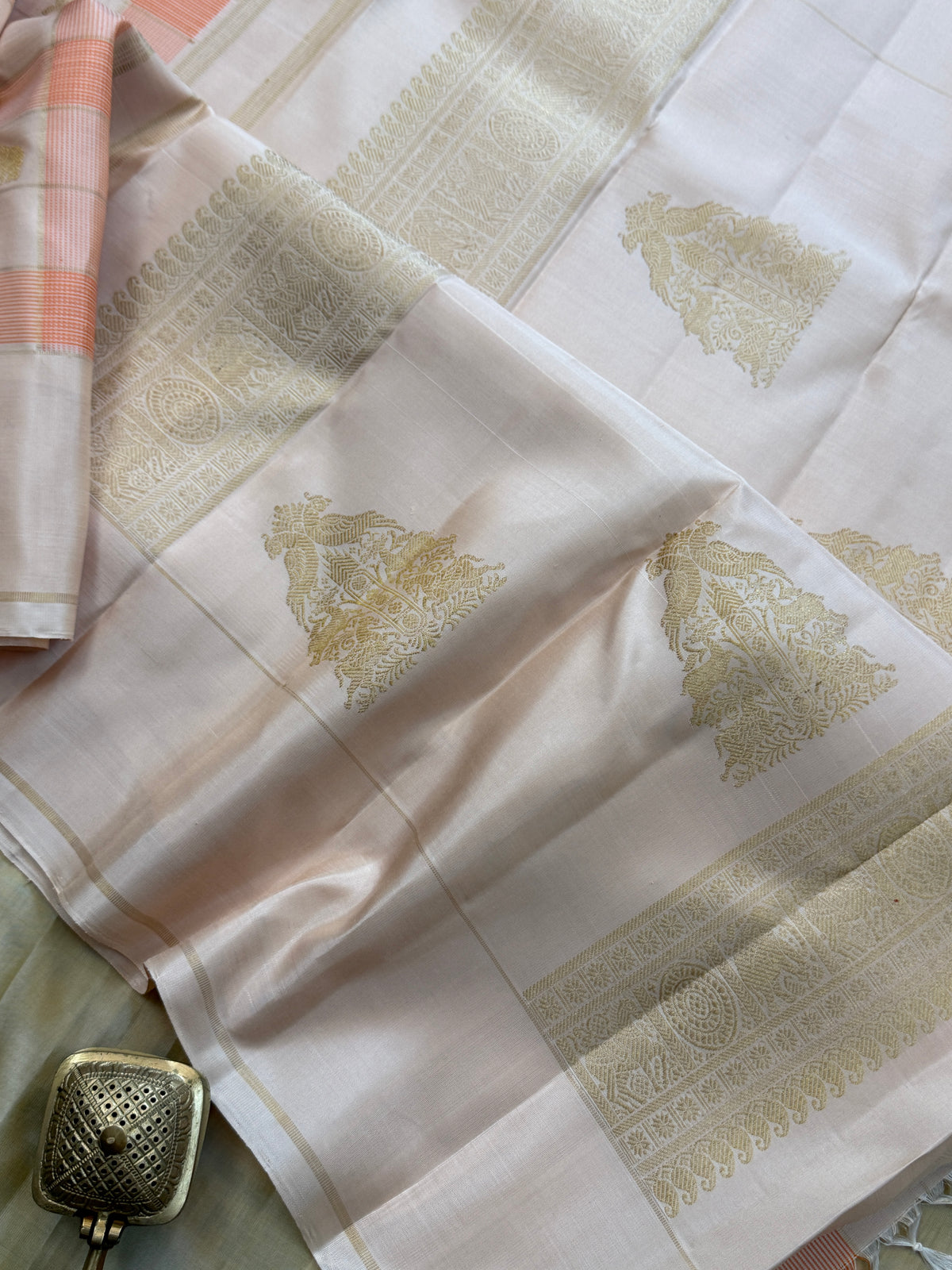 Pastel Chettinad kattam / Kanjipuram silk clsa 11628