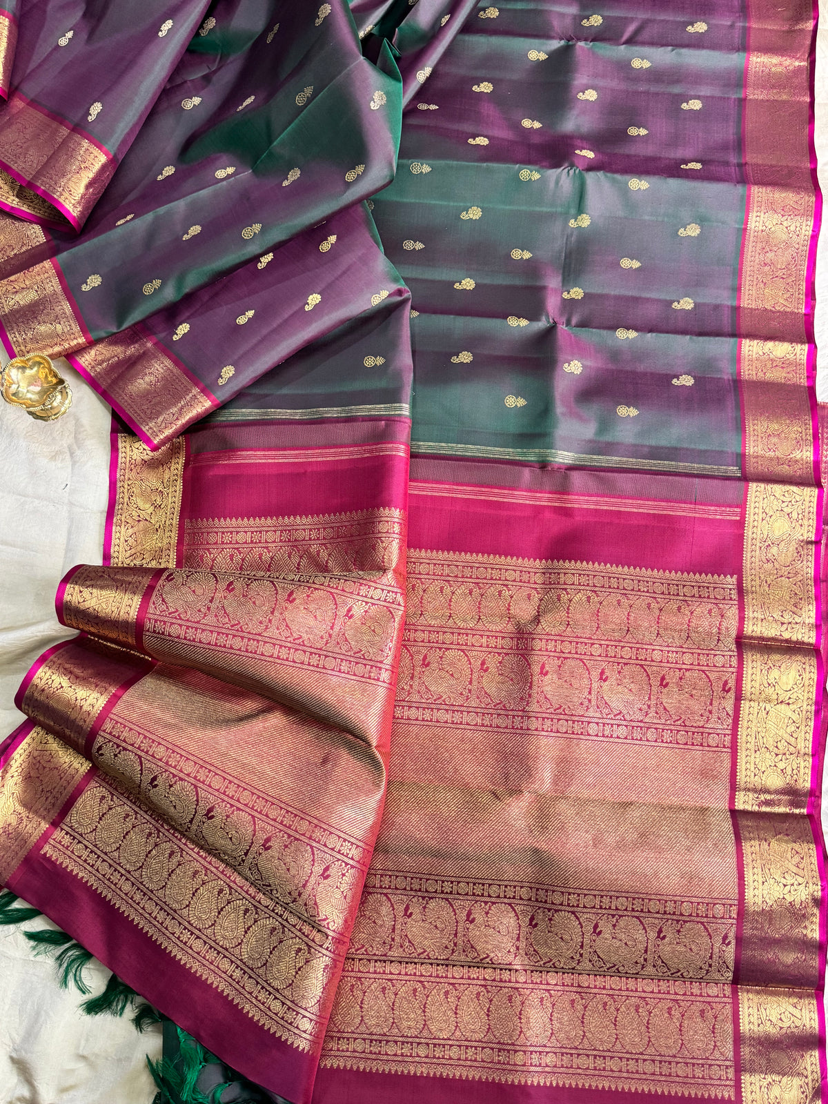 Manthulir body with maroon border pure zari kanjipuram silk saree clsa 11762