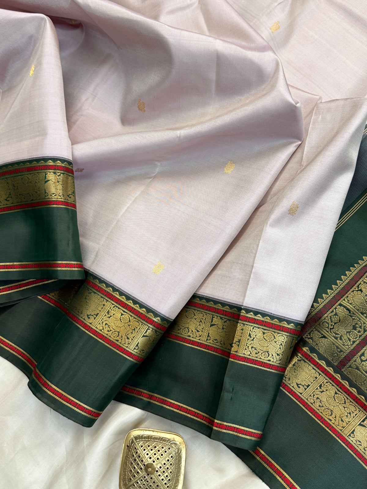 Special edition-unique pallu and Korvai pure silk saree clsa 12578