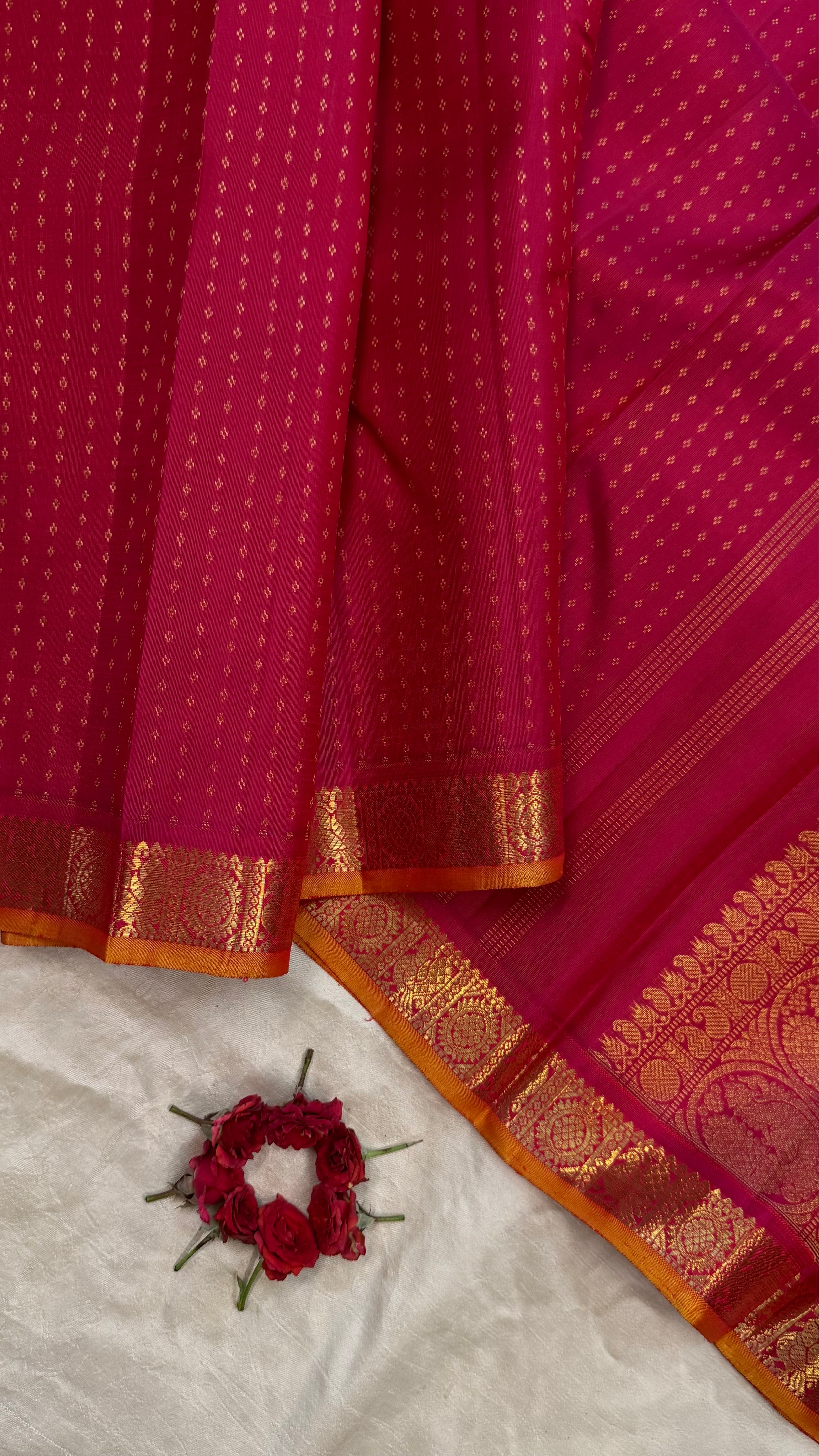 Pinkish orange  Laksham Butta / Kanjipuram silk