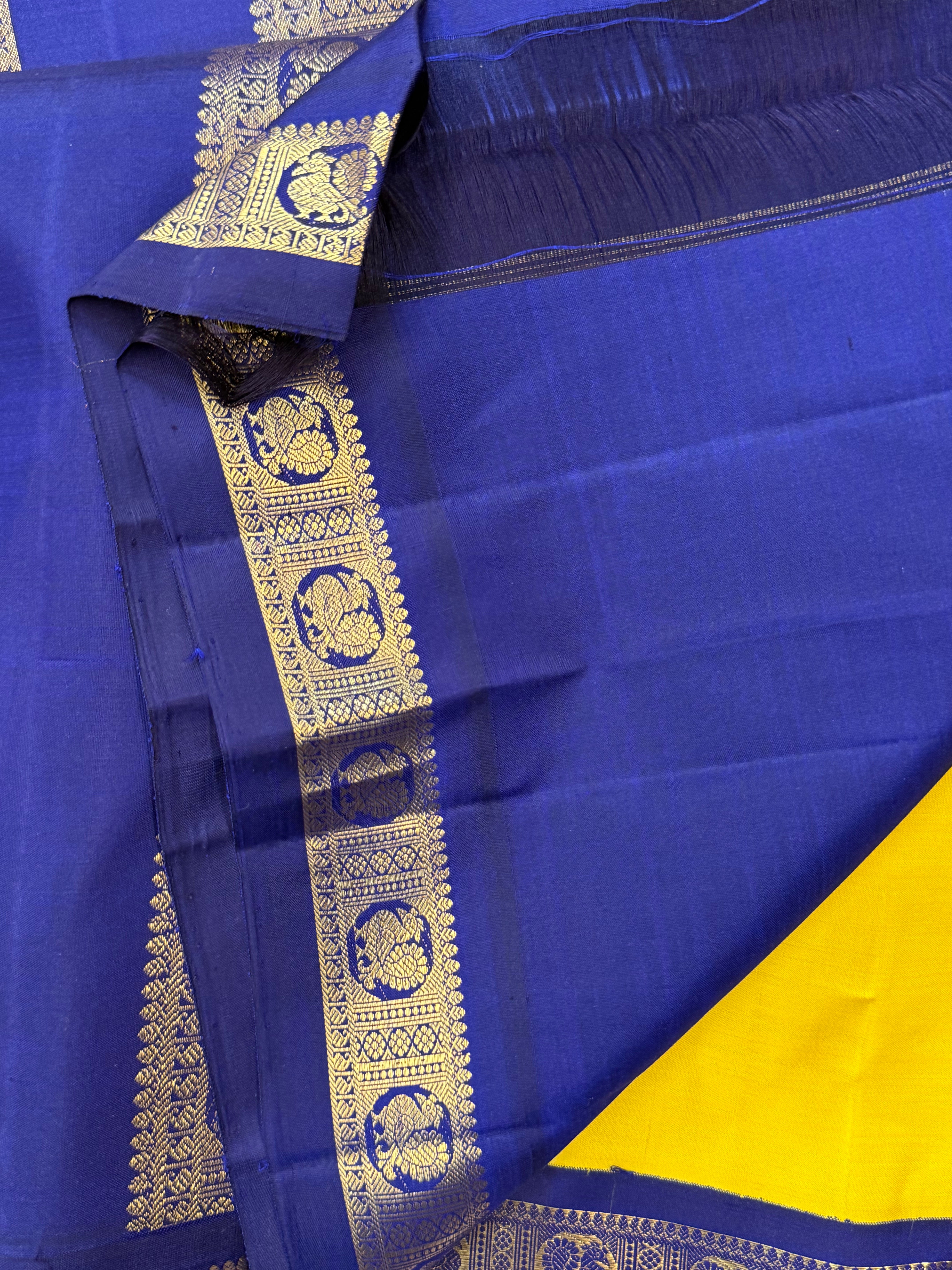 Sampanga yellow and blue small border korvai / Arani Silk CL10107
