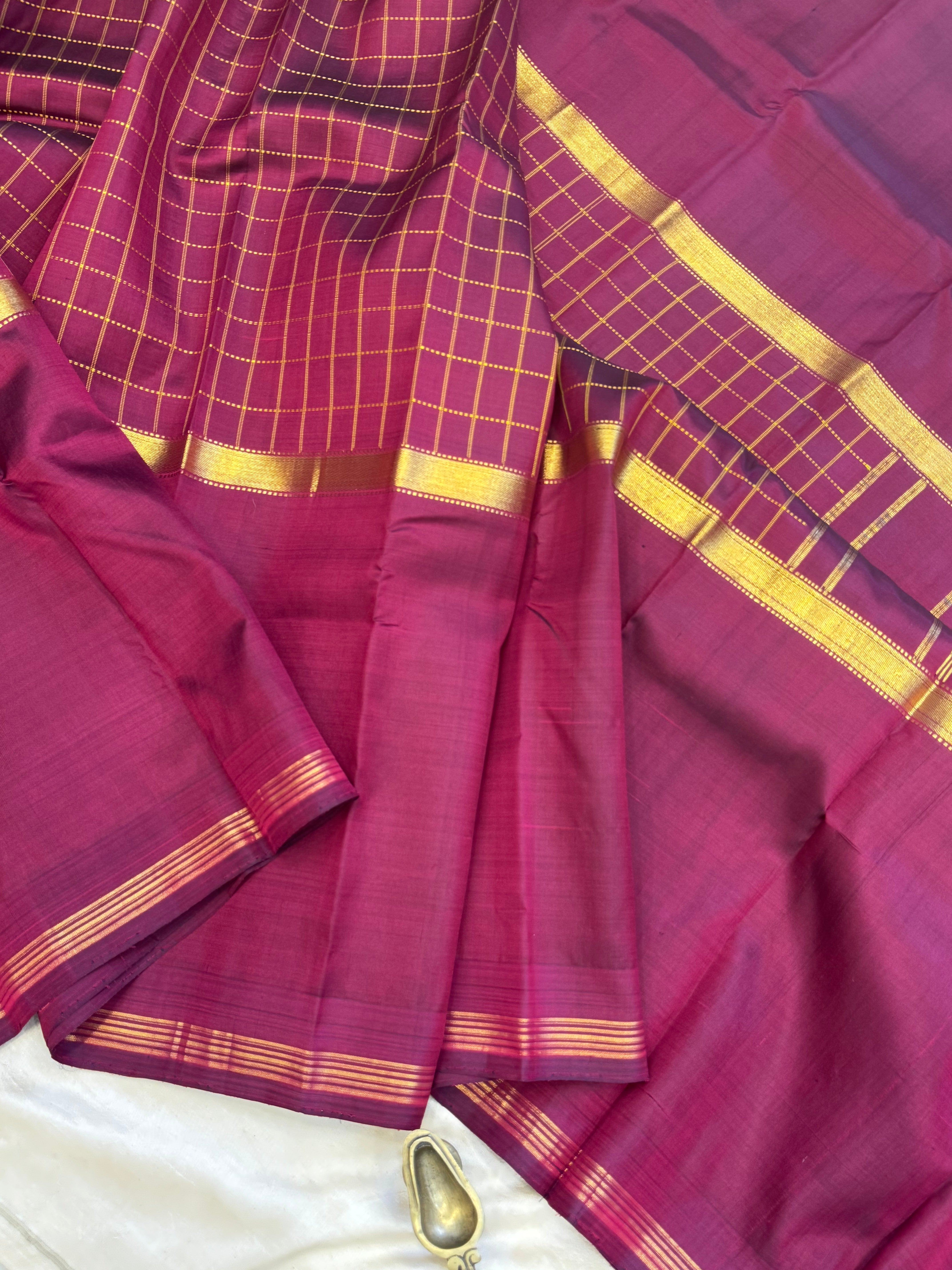 Araku kattam long border/ Arani silk