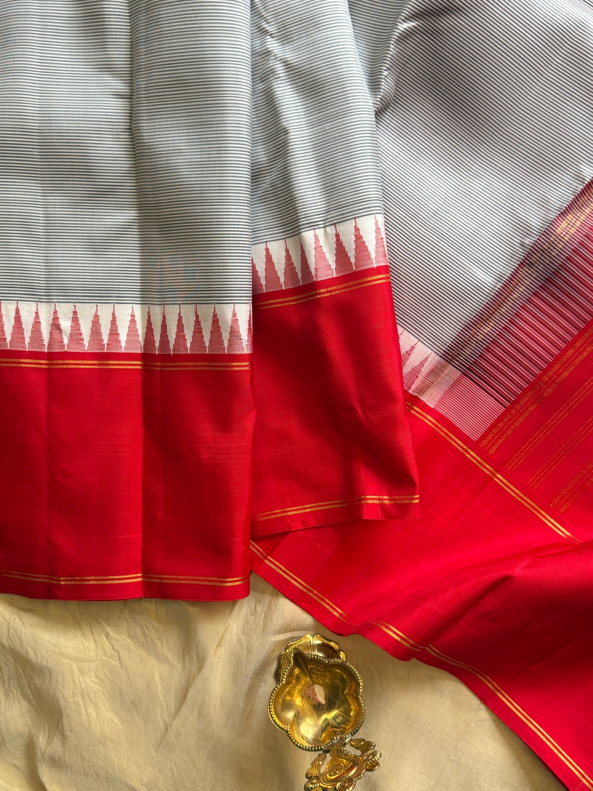 Striped Korvai red border Arani silk saree