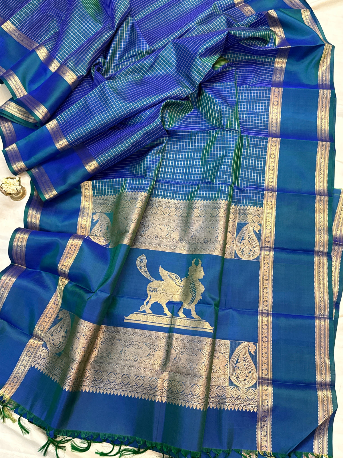 festivel edit _special edition_ peacock green and body Zari kattam/ silk saree clsa 12402