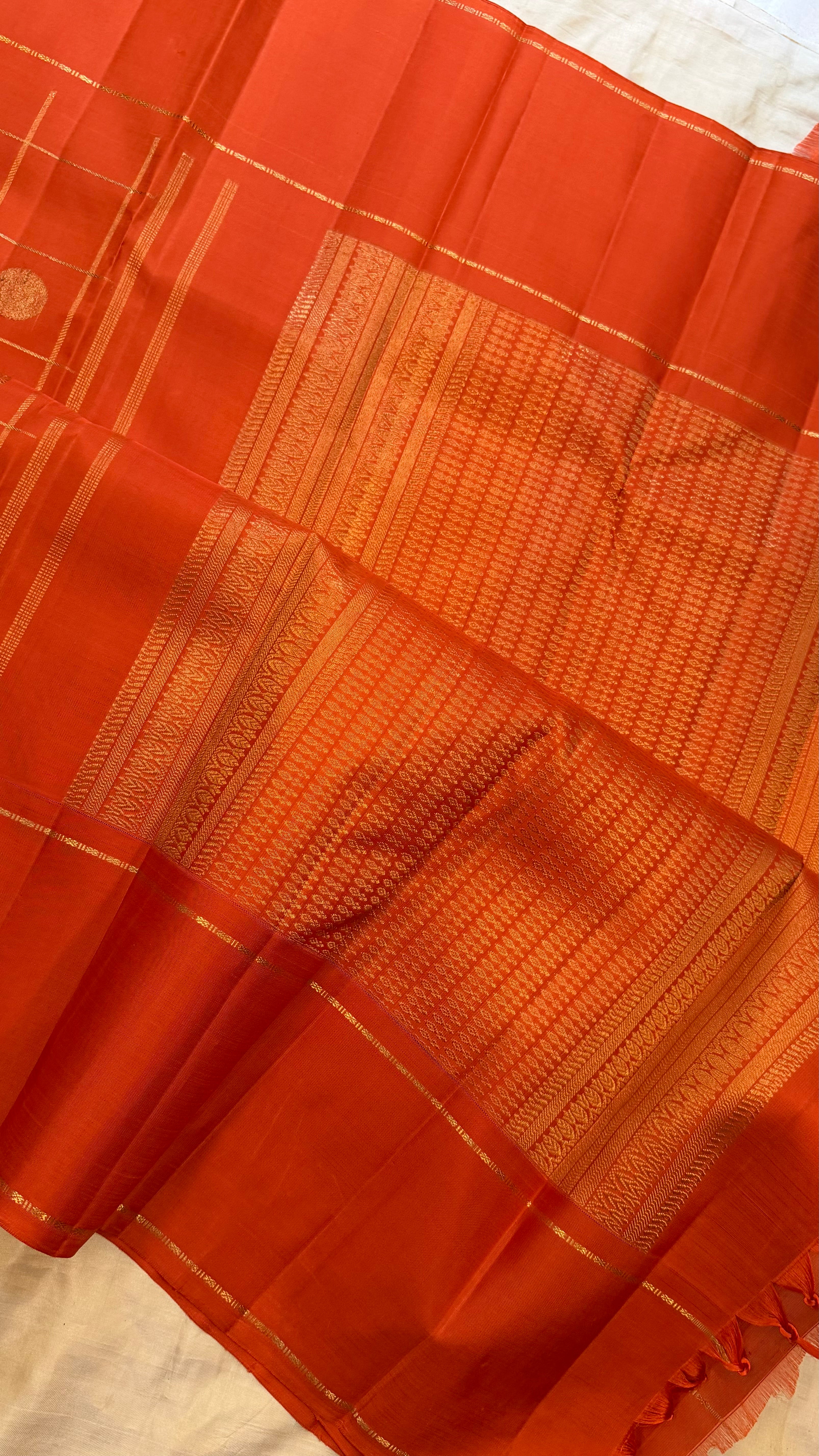 Rust Kattam Butta / Kanjipuram silk