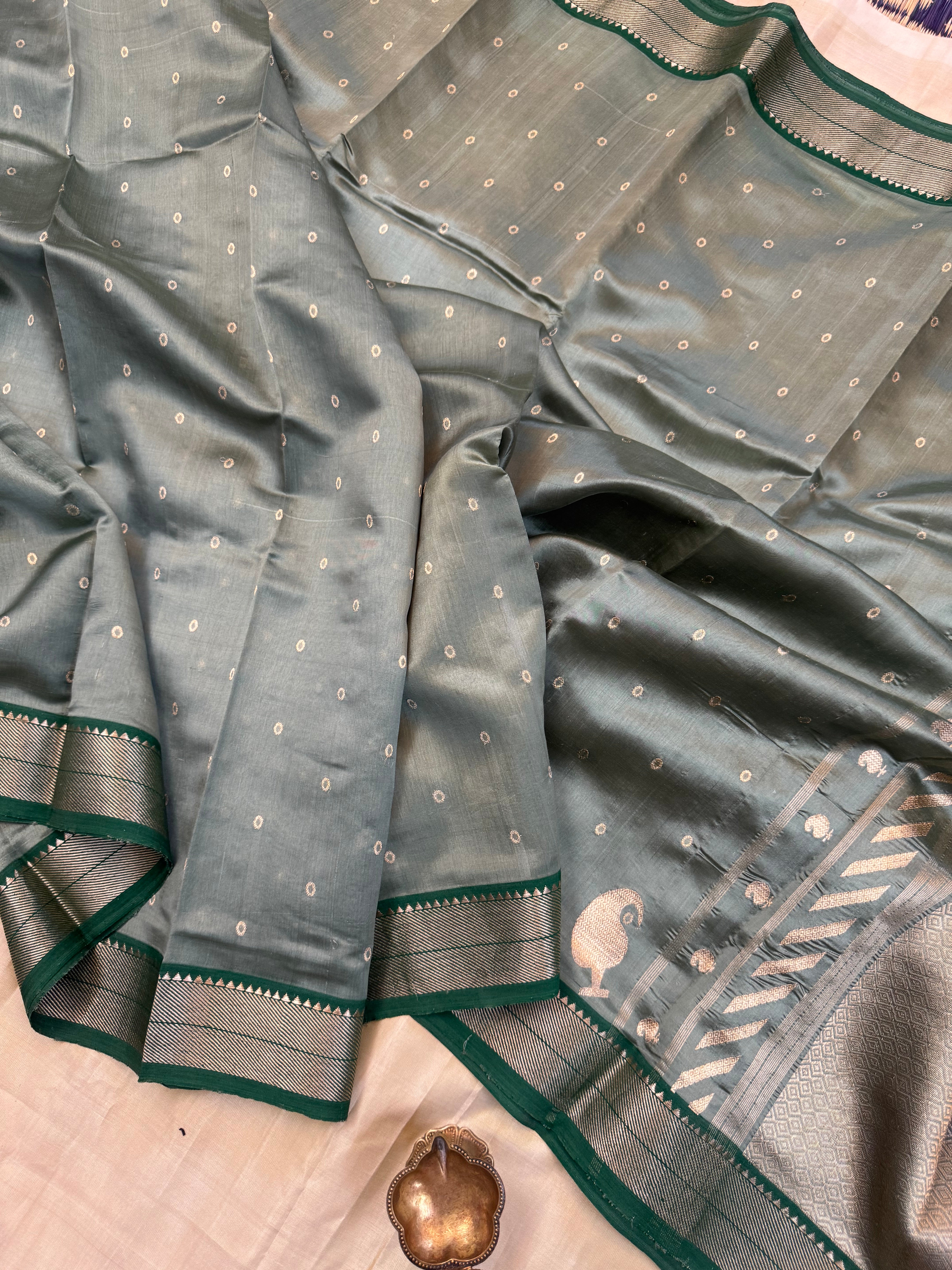 Pista green premium Royal Chanderi